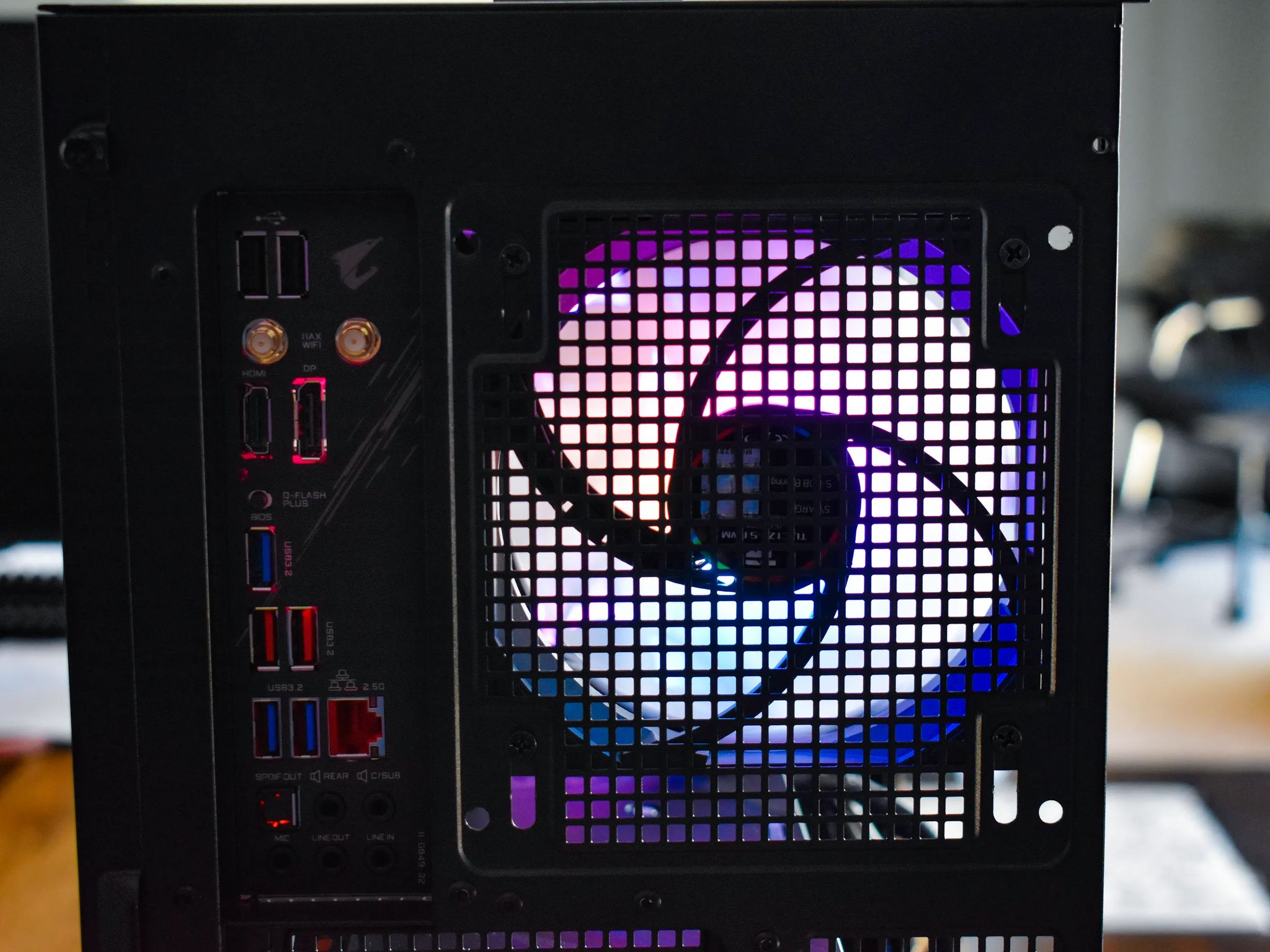 Gaming-Streaming PC Ryzen 7 3800X / RX 6700XT