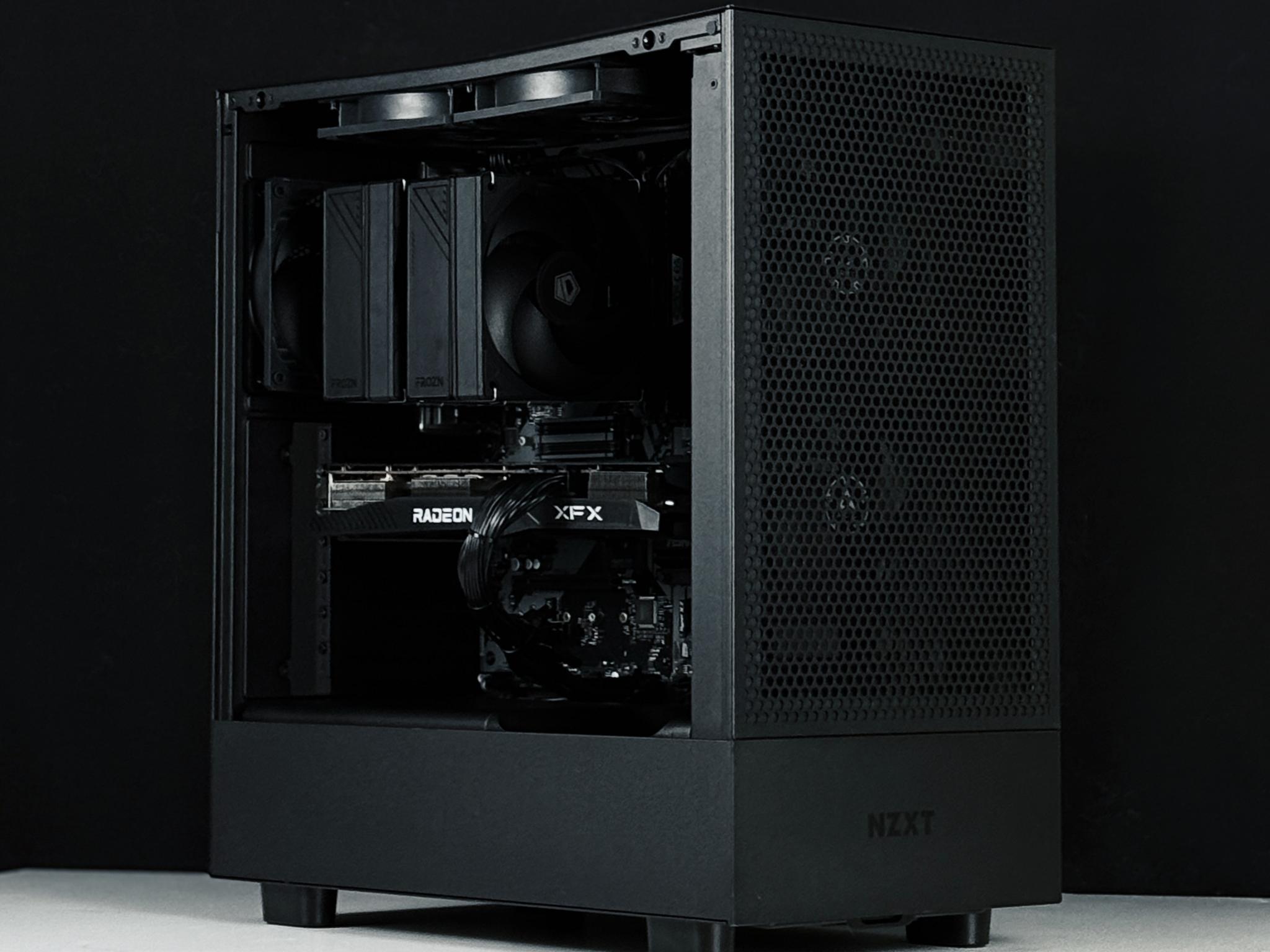 Noir | Commission PC