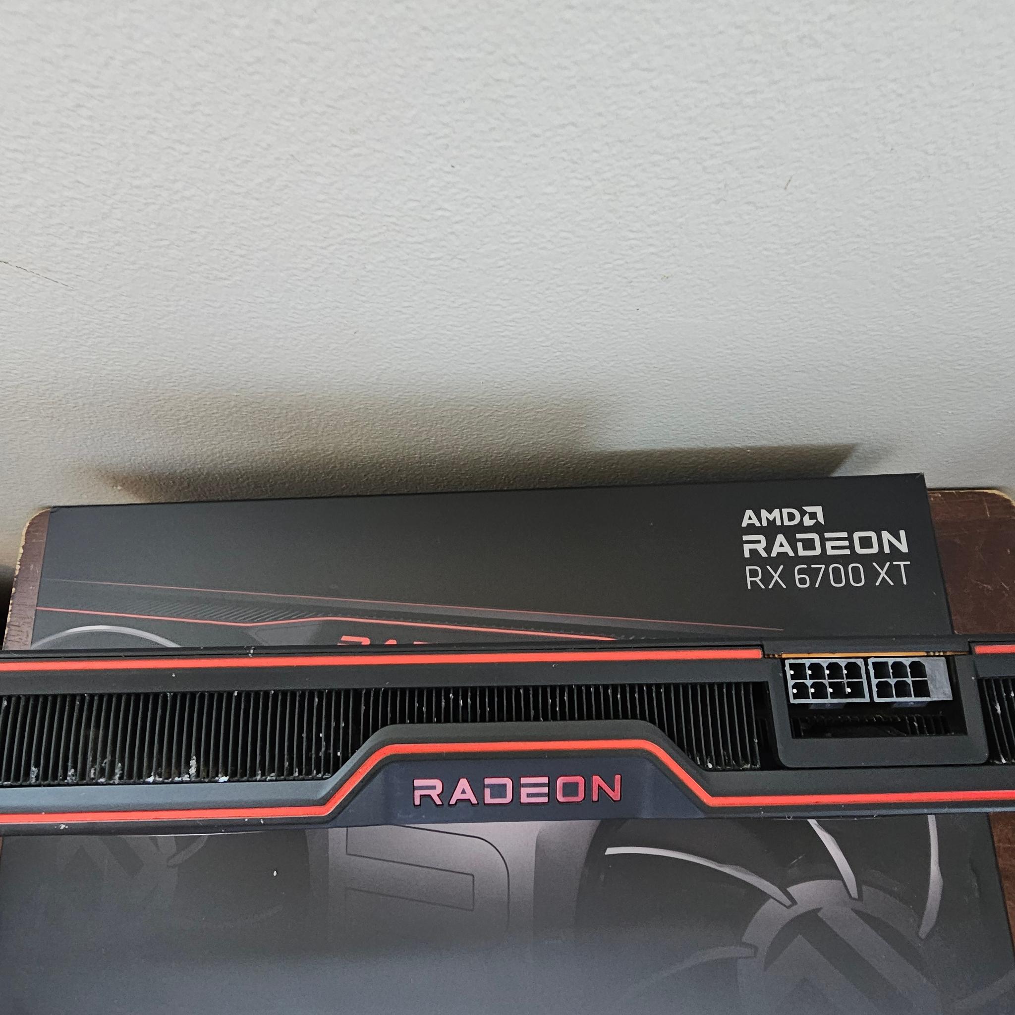 AMD RX 6700XT Reference