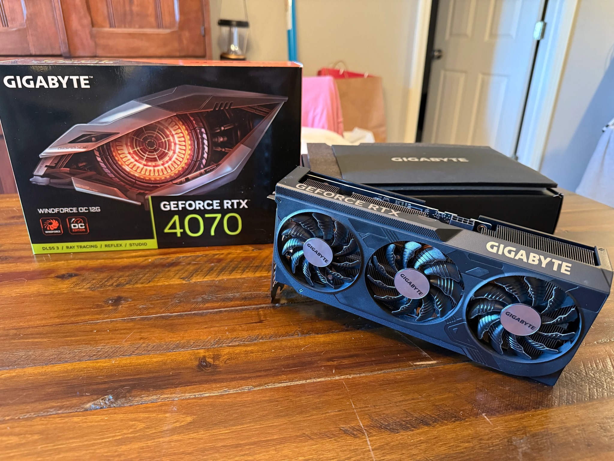 Gigabyte RTX 4070 Graphics Card