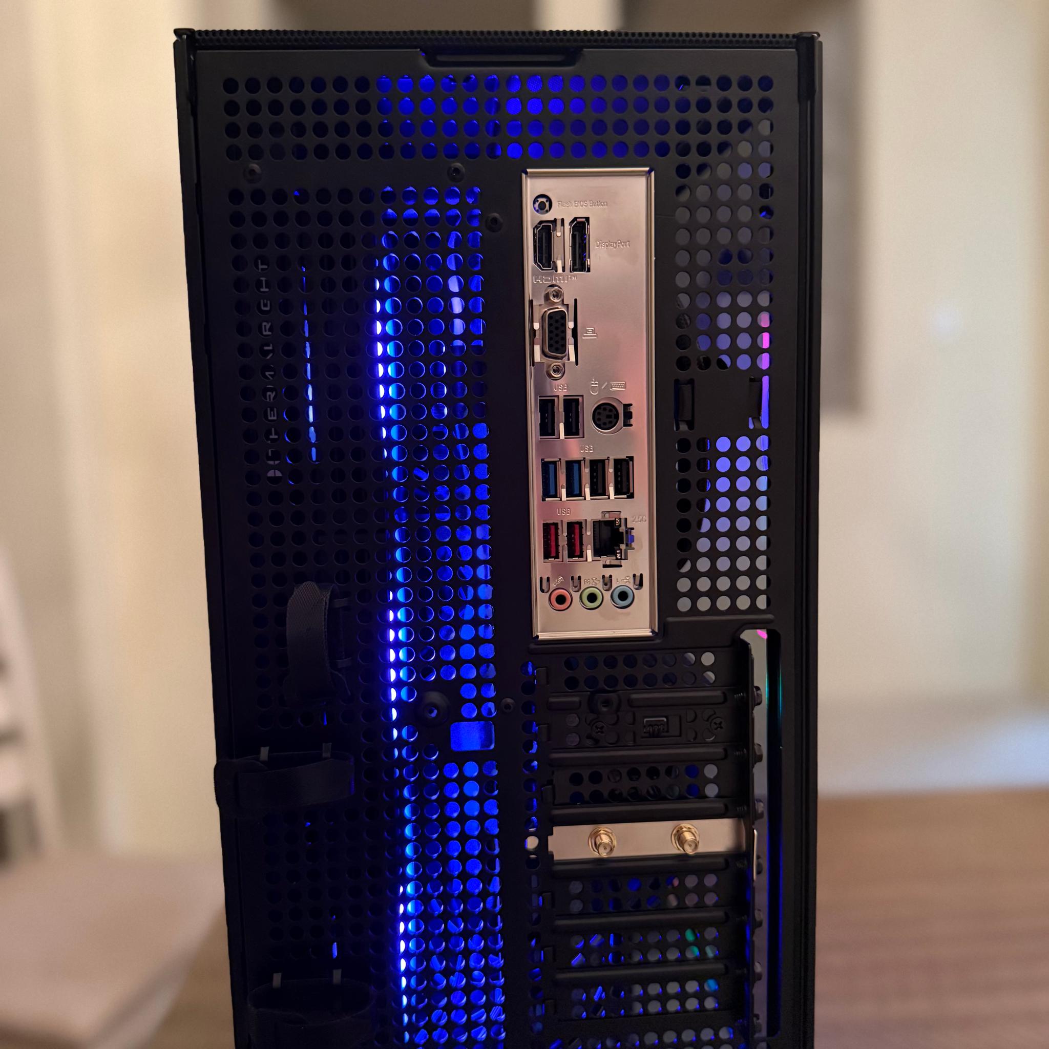 RX 9070 XT 16GB | RYZEN 7600 | 32GB DDR5 6000MHz CL30 | 2TB NVME 4.0