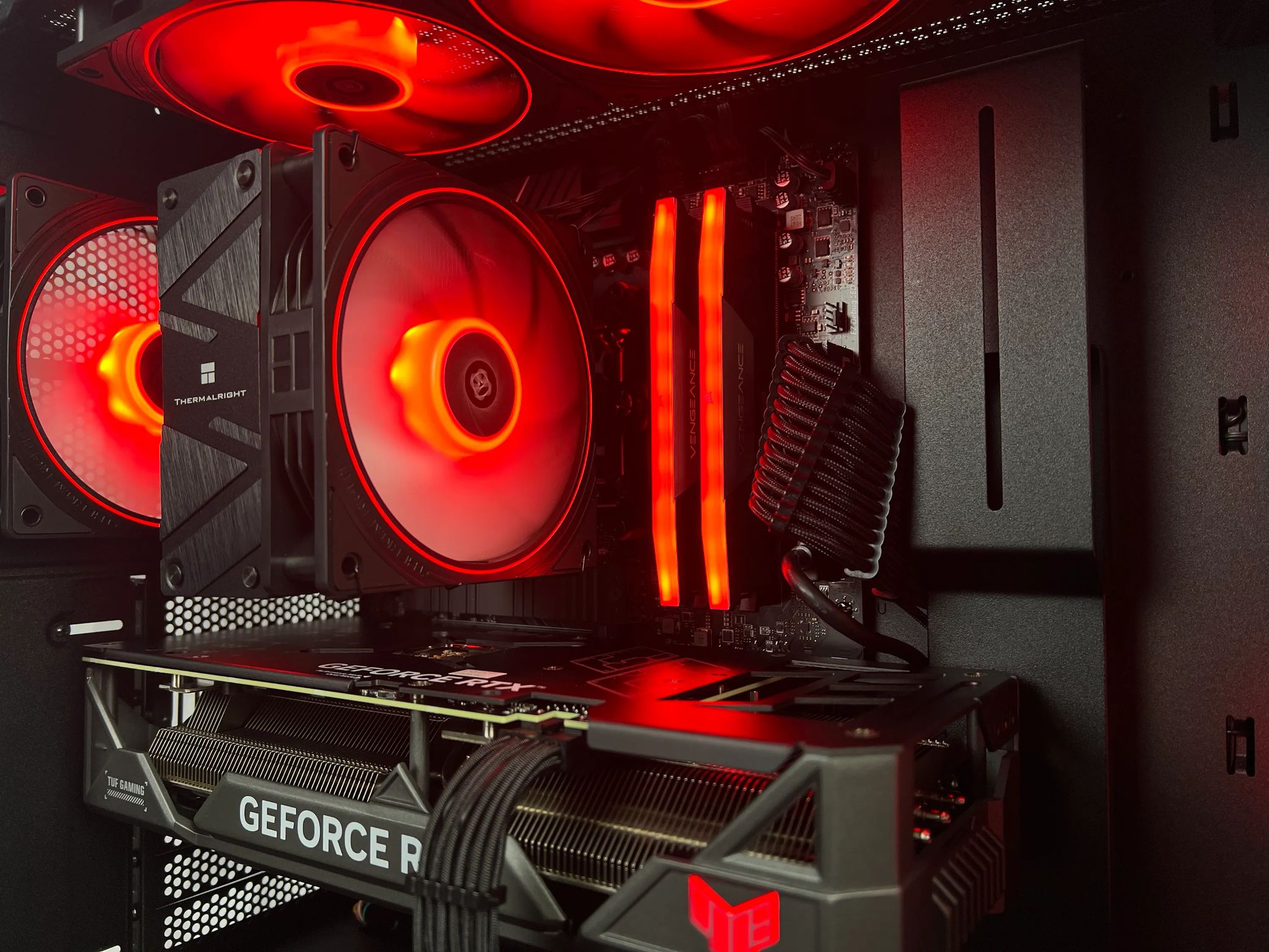 Gaming/Streaming PC | Ryzen 7 7700, RTX 4070ti, 1TB SSD, 32GB DDR5