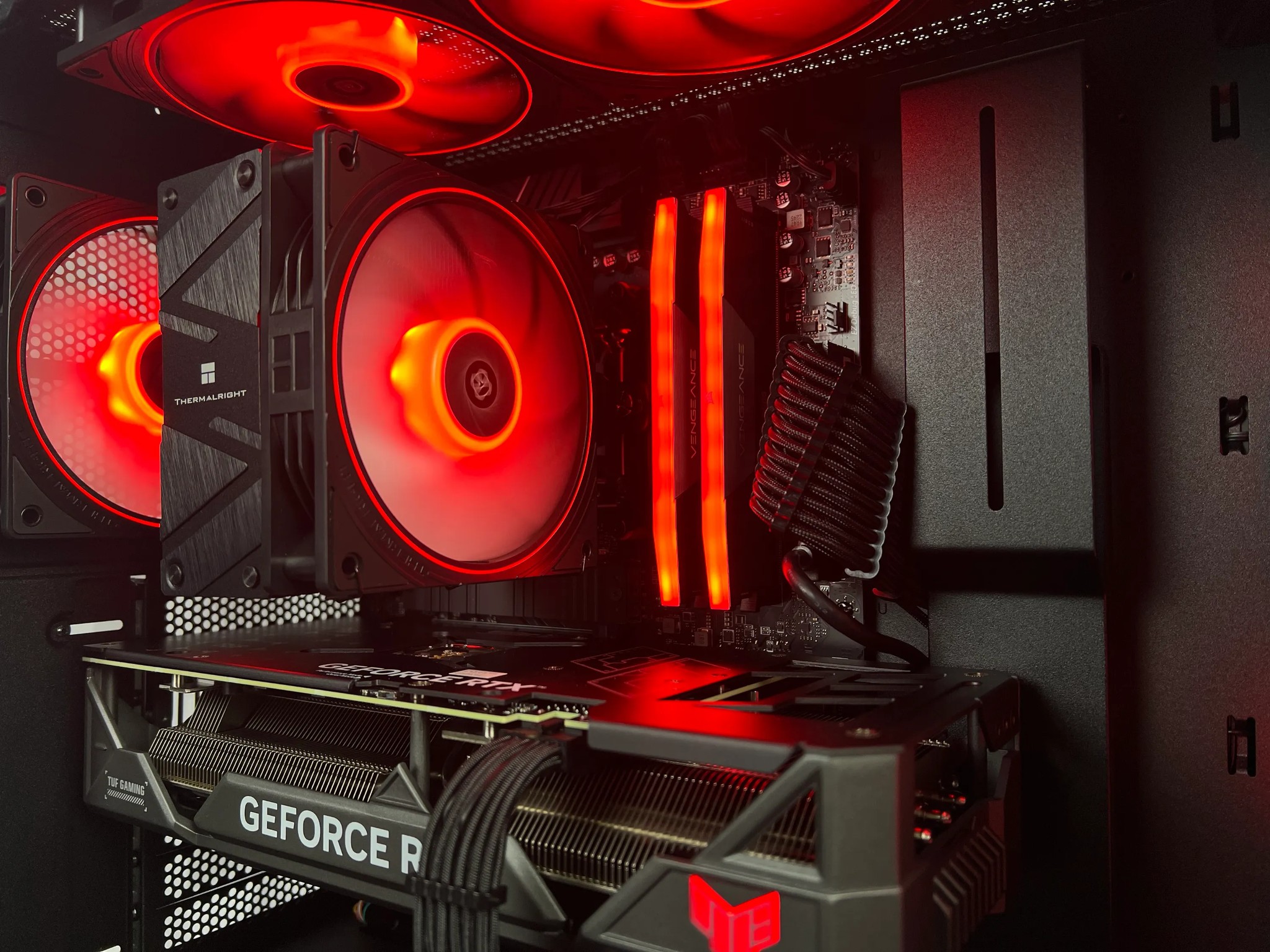 Gaming/Streaming PC | Ryzen 7 7700, RTX 4070ti, 1TB SSD, 32GB DDR5