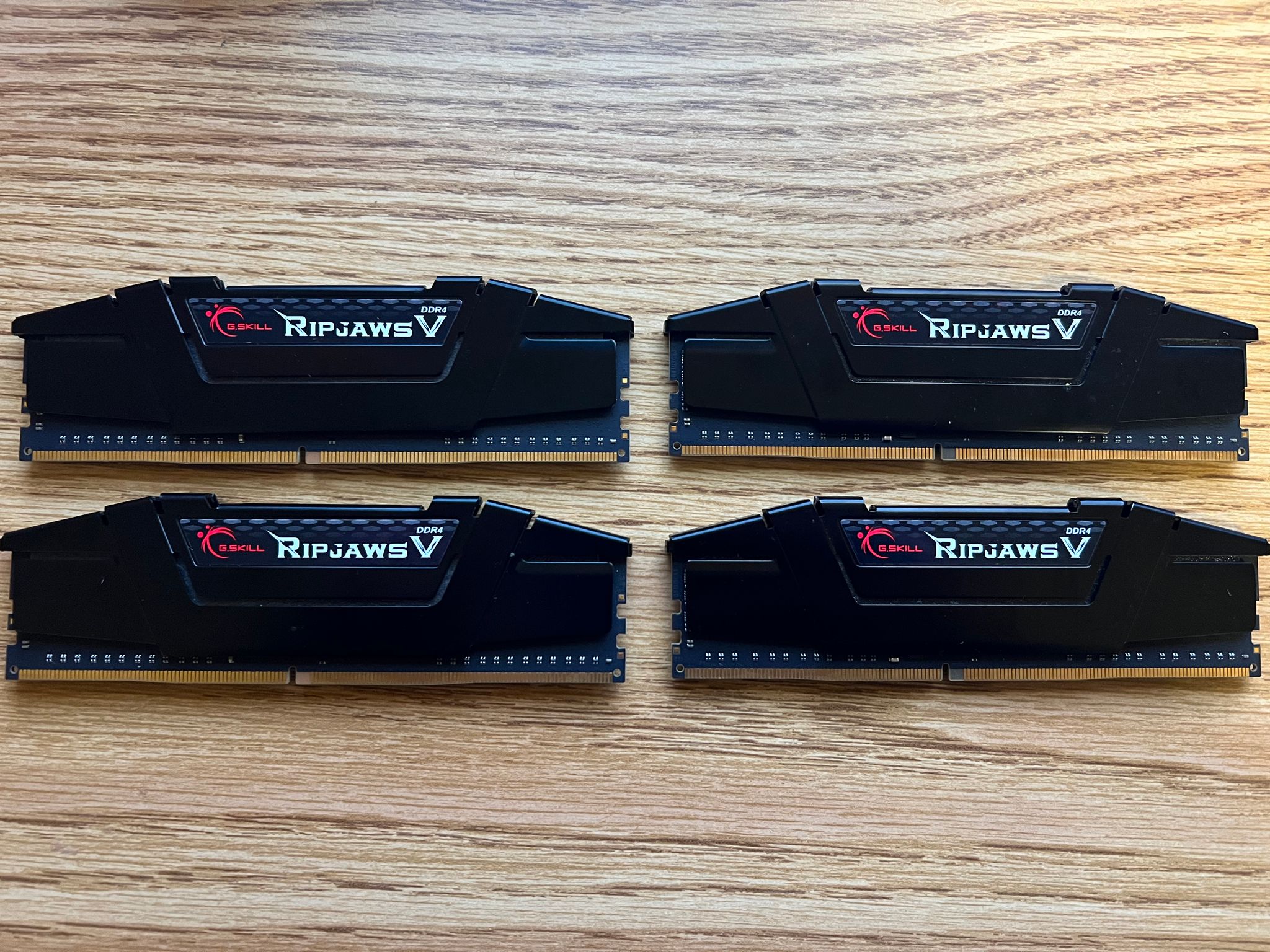 32GB (4x8GB) DDR4-3600MHz CL18 G.SKILL RAM Memory