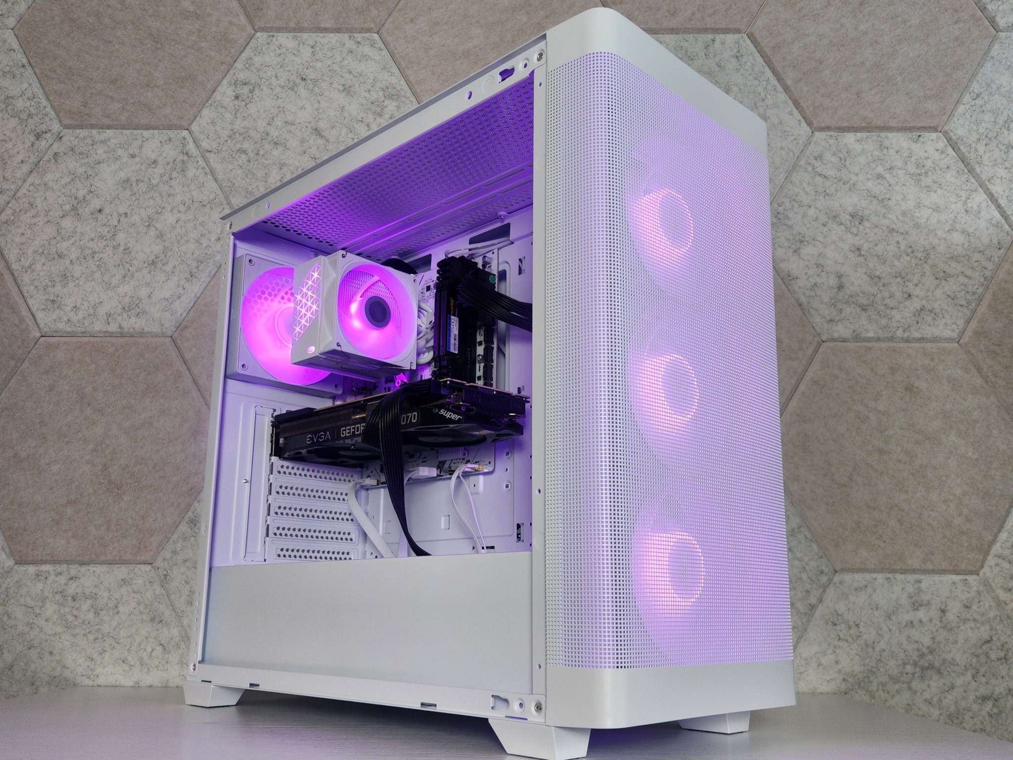 🤍NVIDIA RTX 2070 Super | Ryzen 5 3600 | 16GB DDR4 | 1TB SSD | WIFI + BT | Win11 | RGB |