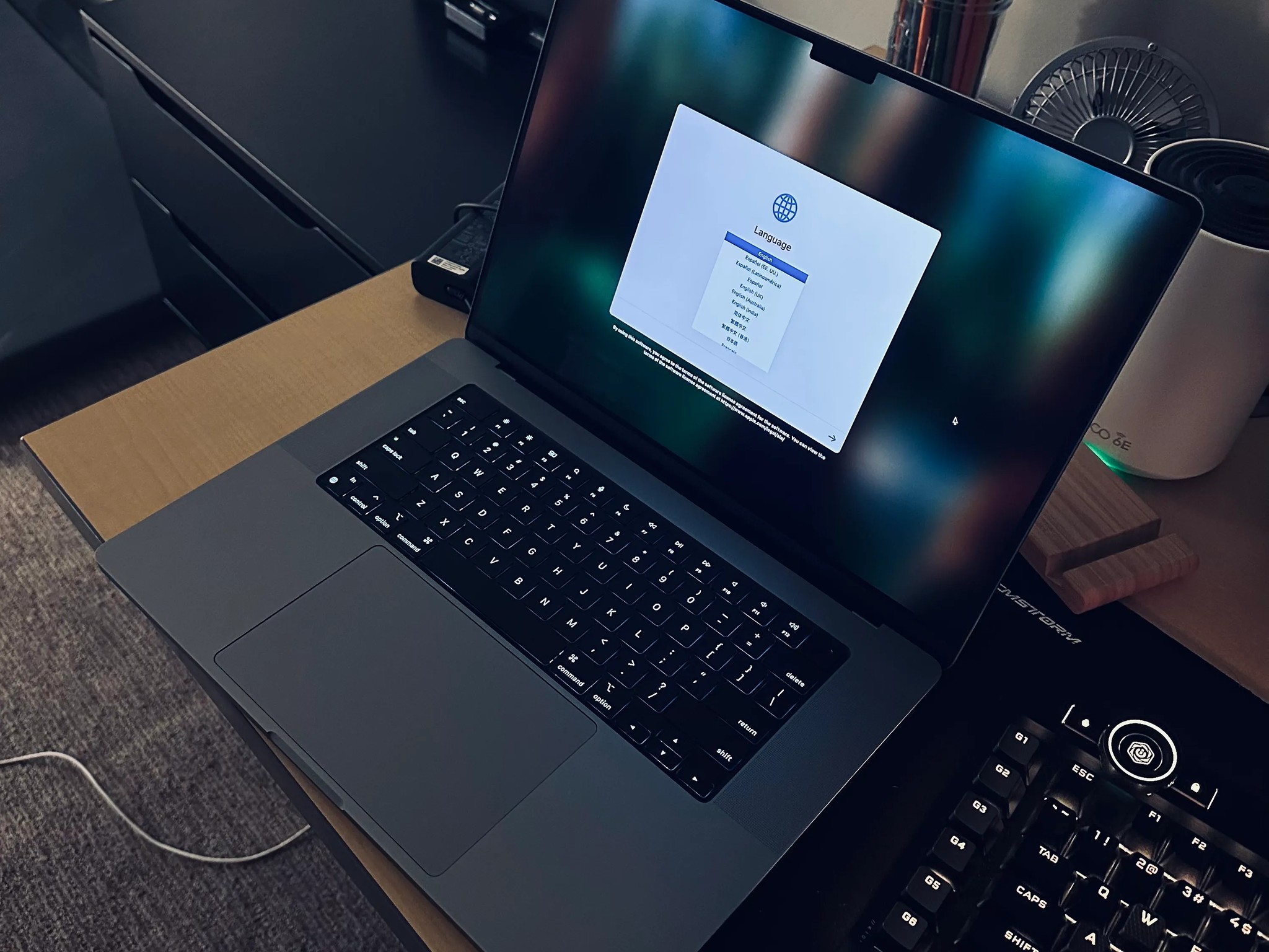 *Like New* 16" MacBook M1 Pro (2021)