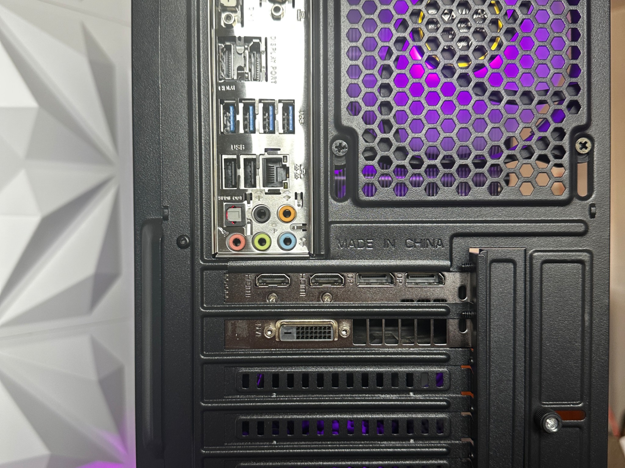 🤖GAMING PC🟣 | 1080P | i5 7600 | RX580 8GB | 16GB DDR4 | 512GB M.2 SSD | FULL ARGB! |