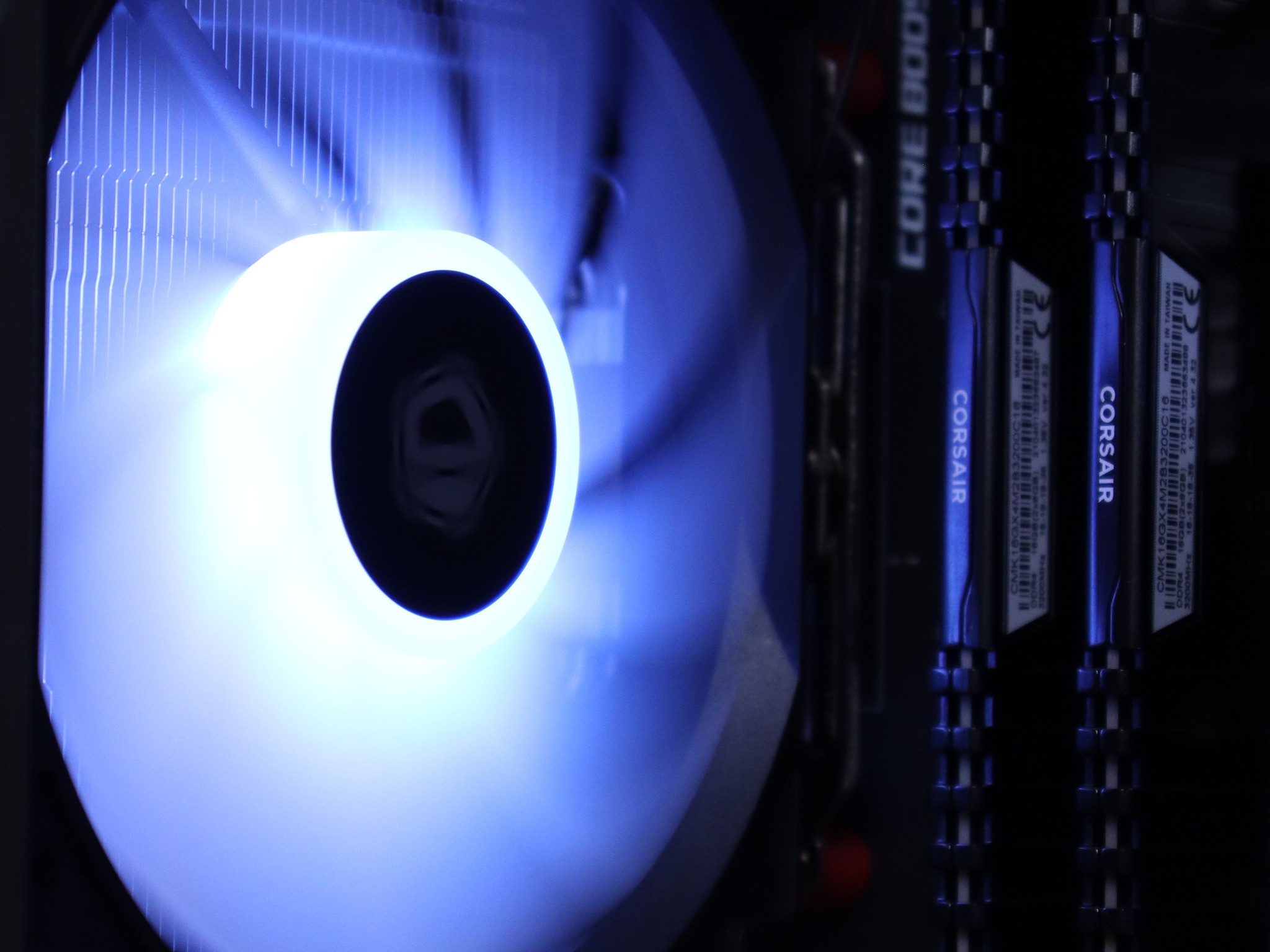 Black RGB Gaming PC | Ryzen 5 3600 - RTX 2070 Super - 1TB SSD