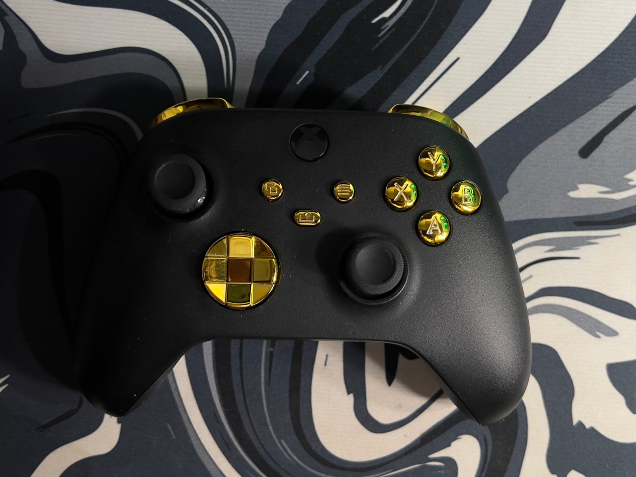 Black & Gold Xbox Series X Custom Modded Controller – MZ Titan 2.0 FPS Pack + Aim & Recoil