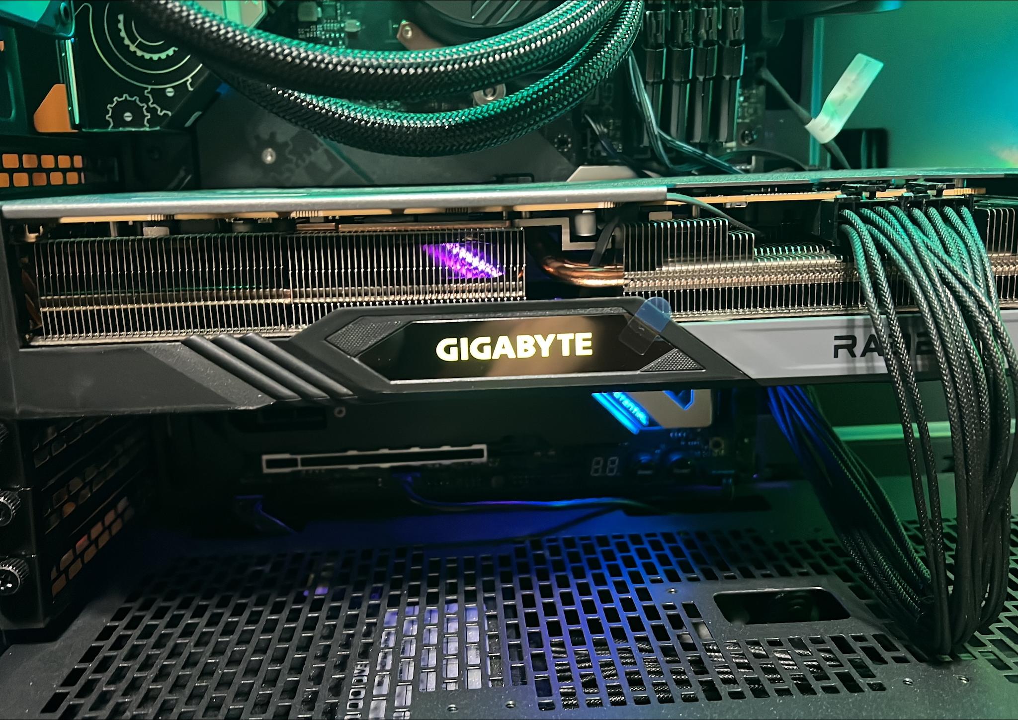 AMD Ryzen 7 5800X3D