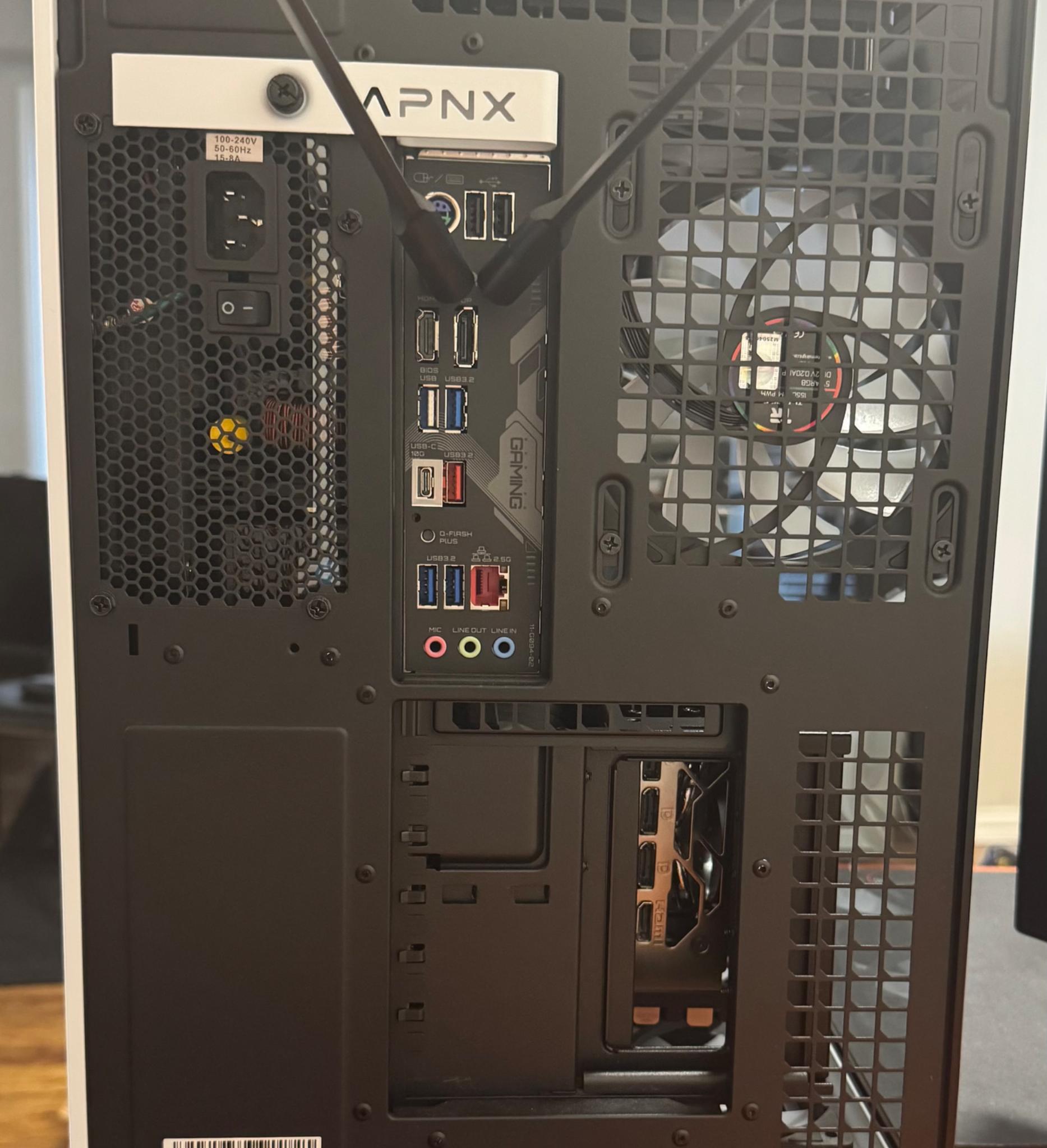 RTX 5080 - Ryzen 7 9700x - 32GB 6000mt/s DDR5 - 3TB of nvme SSD - Stream/gaming/creator ready