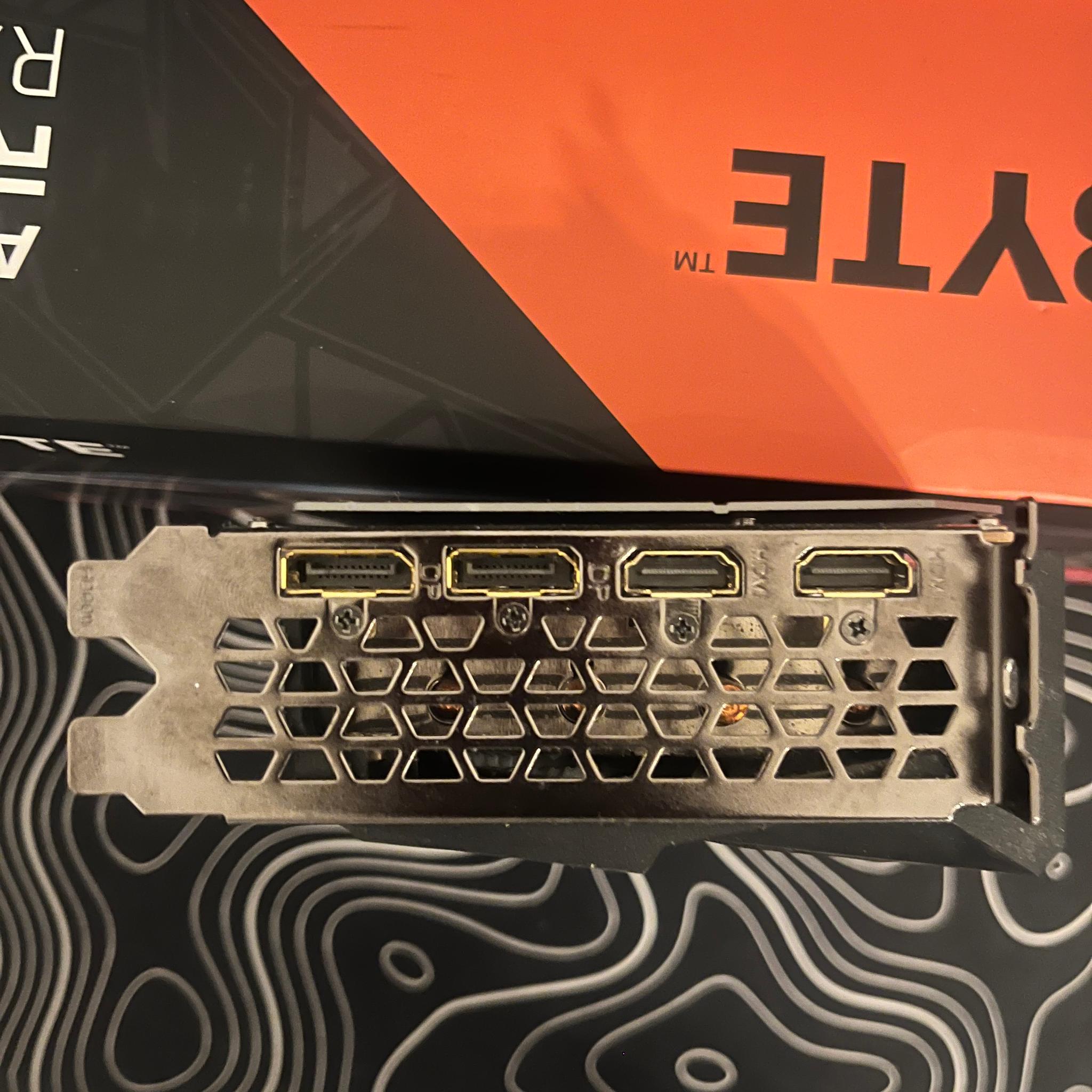 GIGABYTE GAMING OC Radeon RX 6750 XT