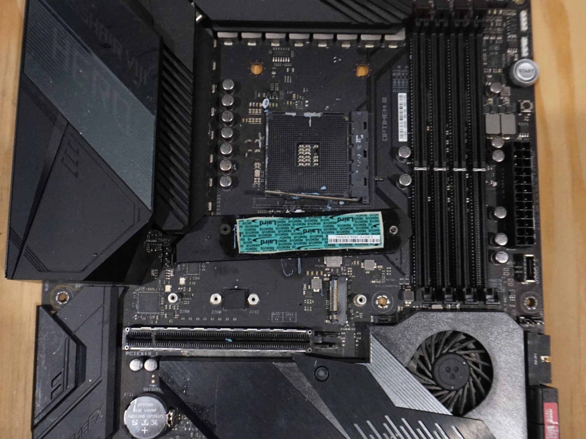 Asus ROG X570 Crosshair VIII Hero