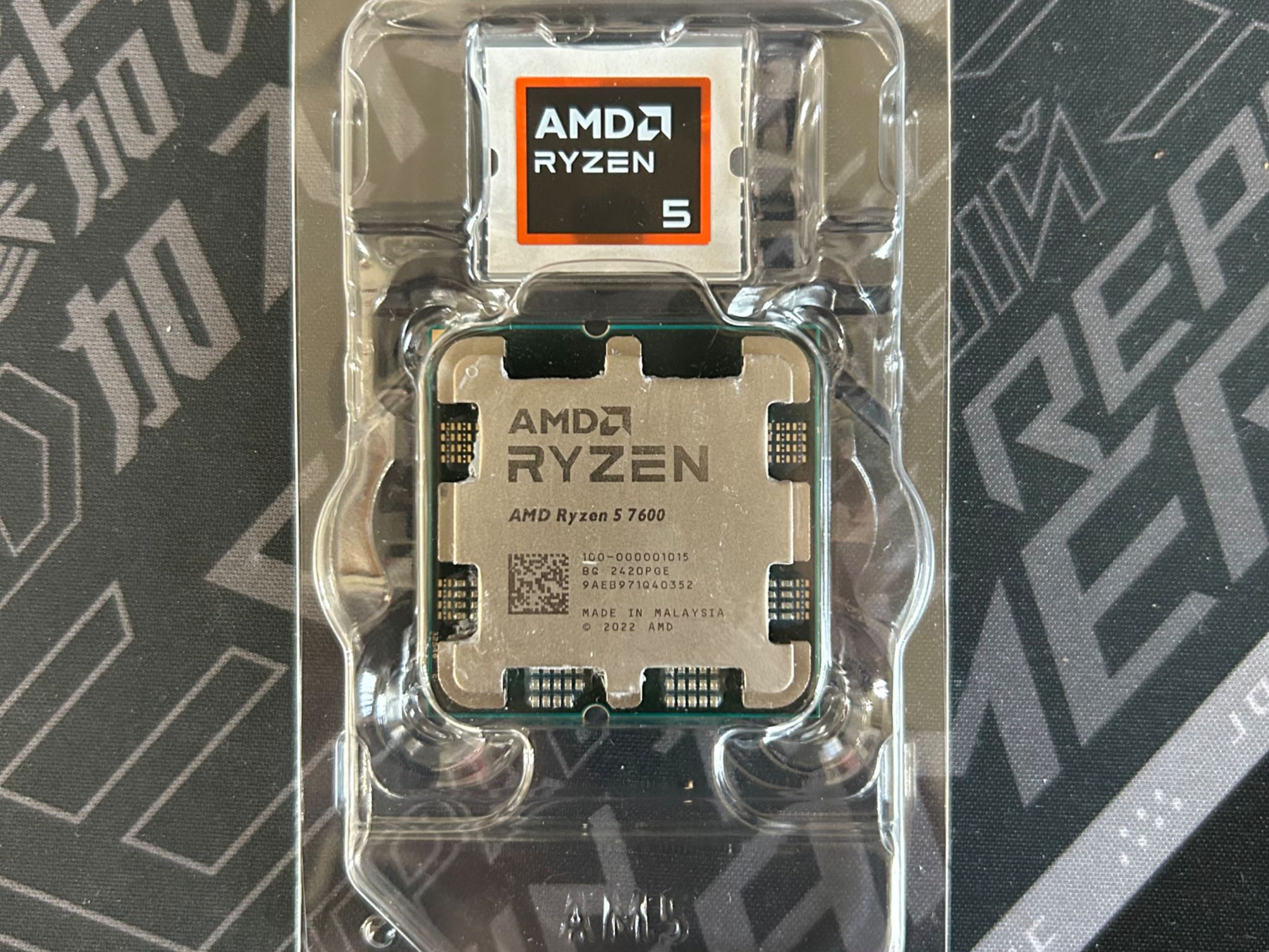 AMD Ryzen 5 7600