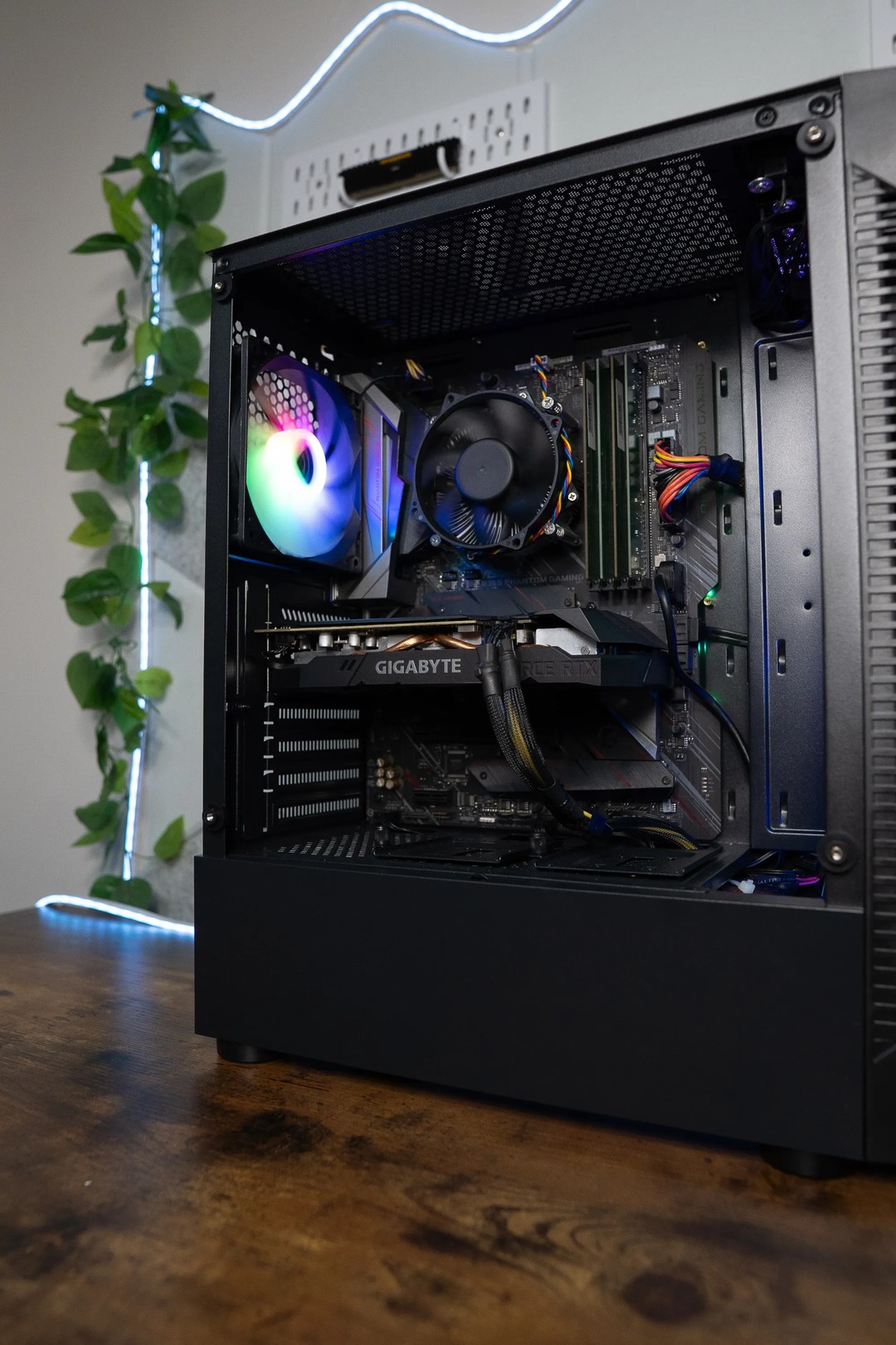 🍬🚀 | GIGABYTE RTX 2060 6GB | INTEL i7 8700 | 32GB DDR4 RAM