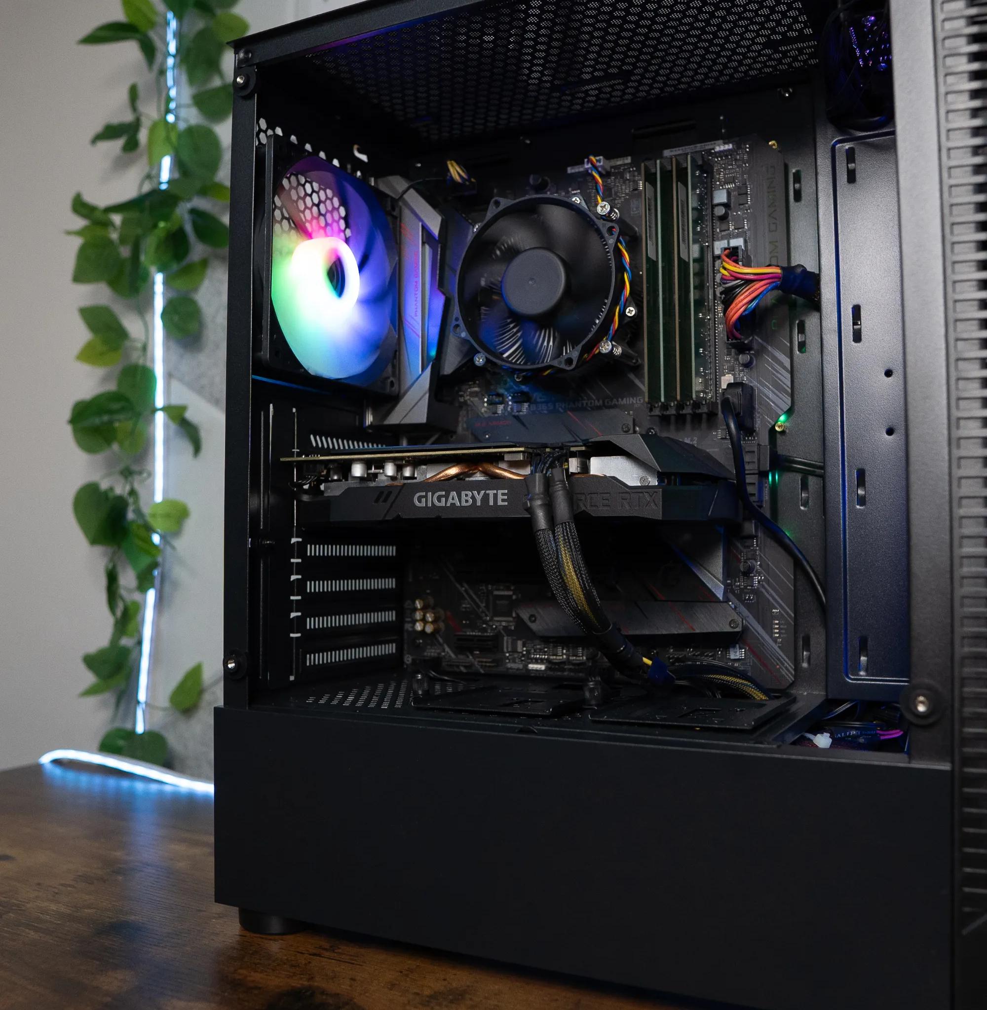 🍬🚀 | GIGABYTE RTX 2060 6GB | INTEL i7 8700 | 32GB DDR4 RAM | 1.25TB | Candy Rocket