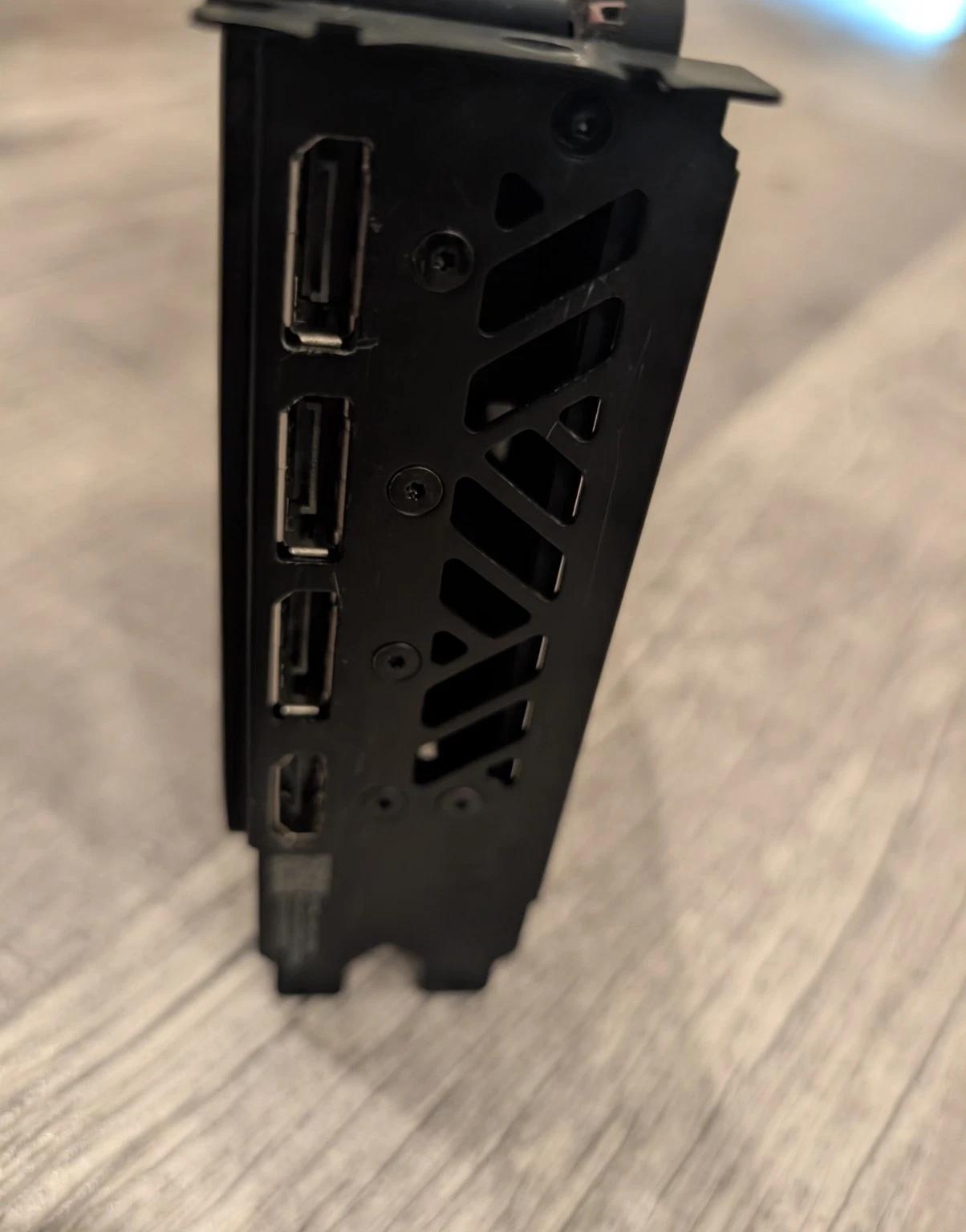 Intel Arc A750 - Image 4