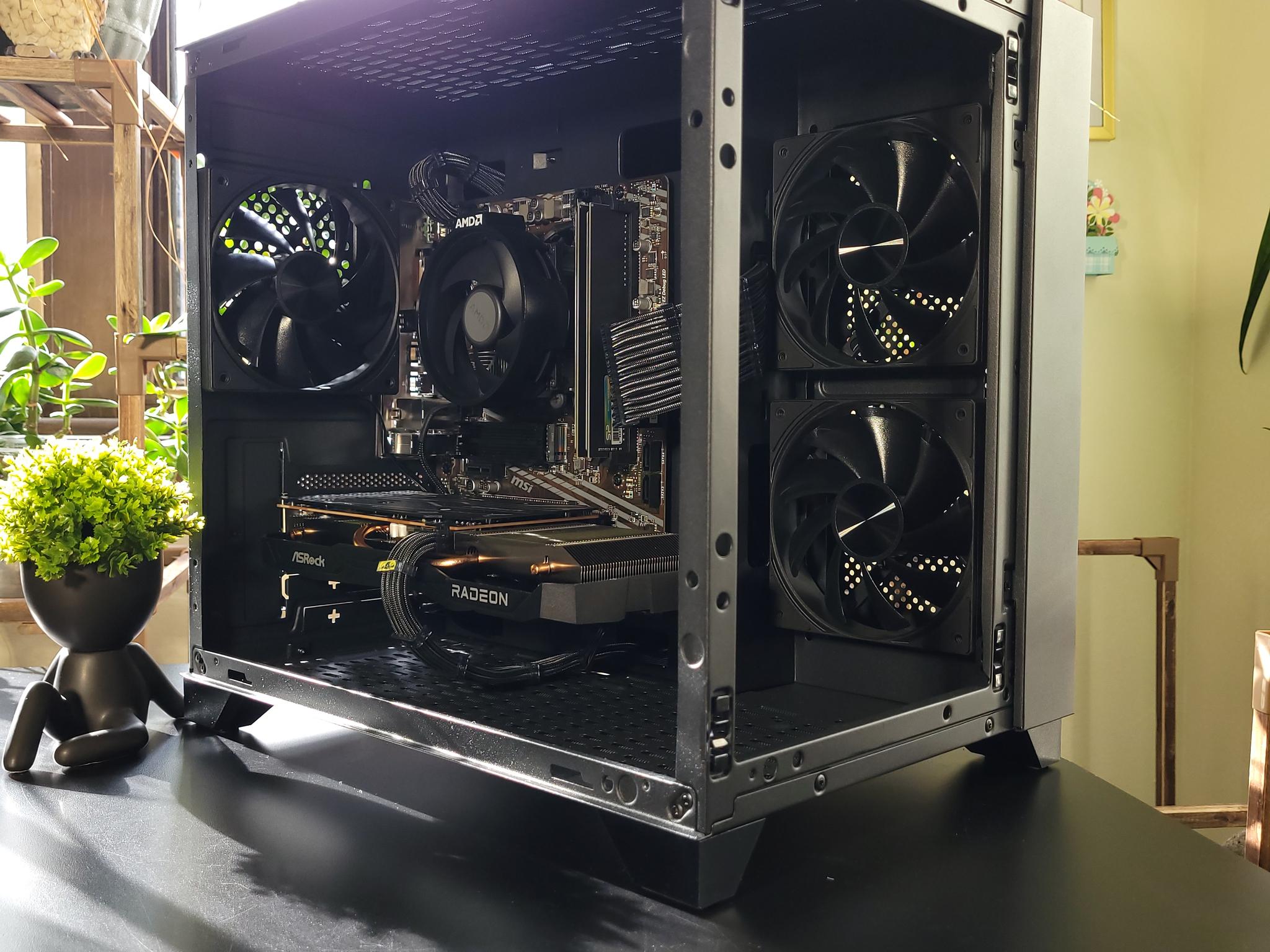 Ryzen 5 5500 | RX 6600 | 32GB RAM | 1TB STORAGE | WINDOWS 11 ACTIVATED