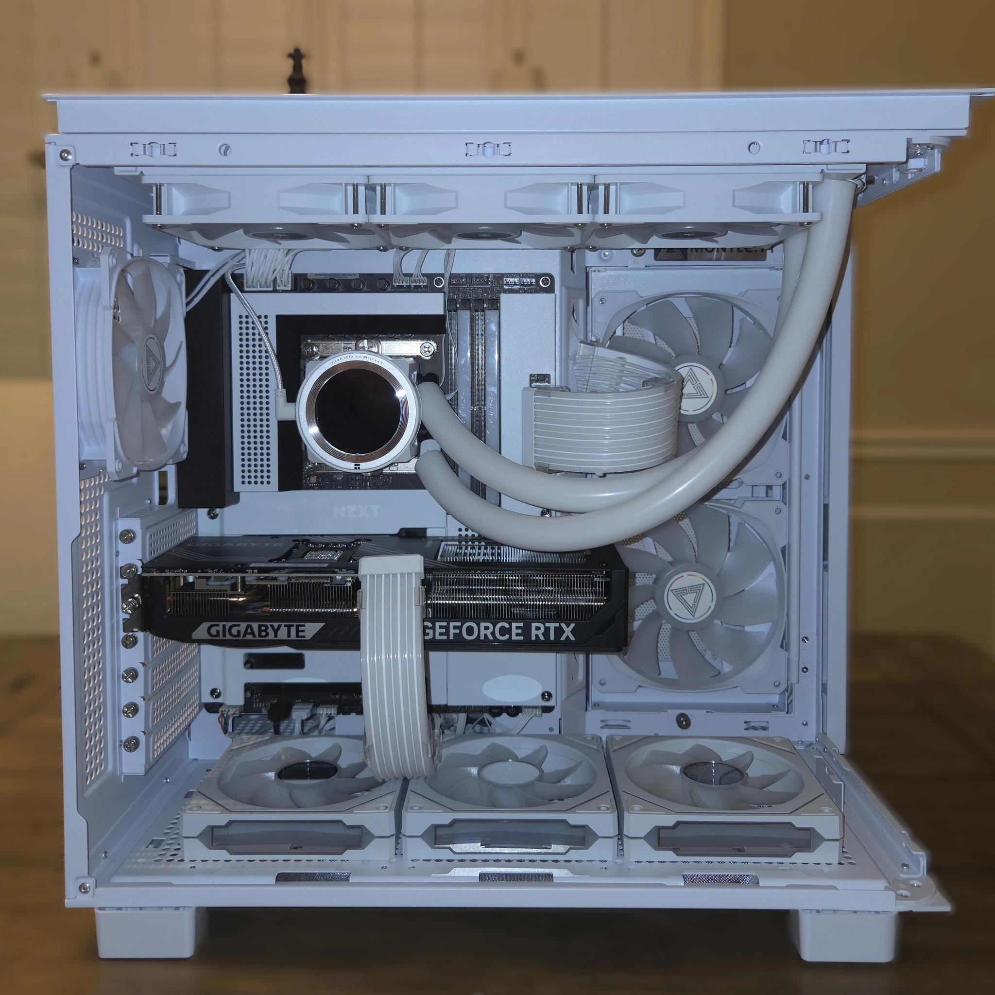 🐑 The Black Sheep 🐑 Intel i5 14600KF | RTX 5070 | 32GB DDR5 | LCD AIO | 2TB NVMe 🐑