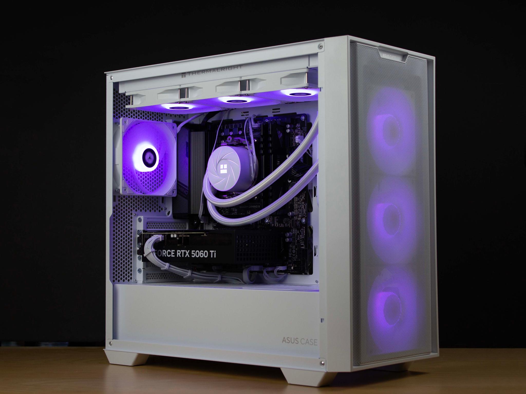 🧊❄️🧊 Clean Gaming PC – RTX 5060 TI, Ryzen 7 5700X, 32GB RAM, 1TB SSD - WiFi, BlueTooth 🧊❄️🧊