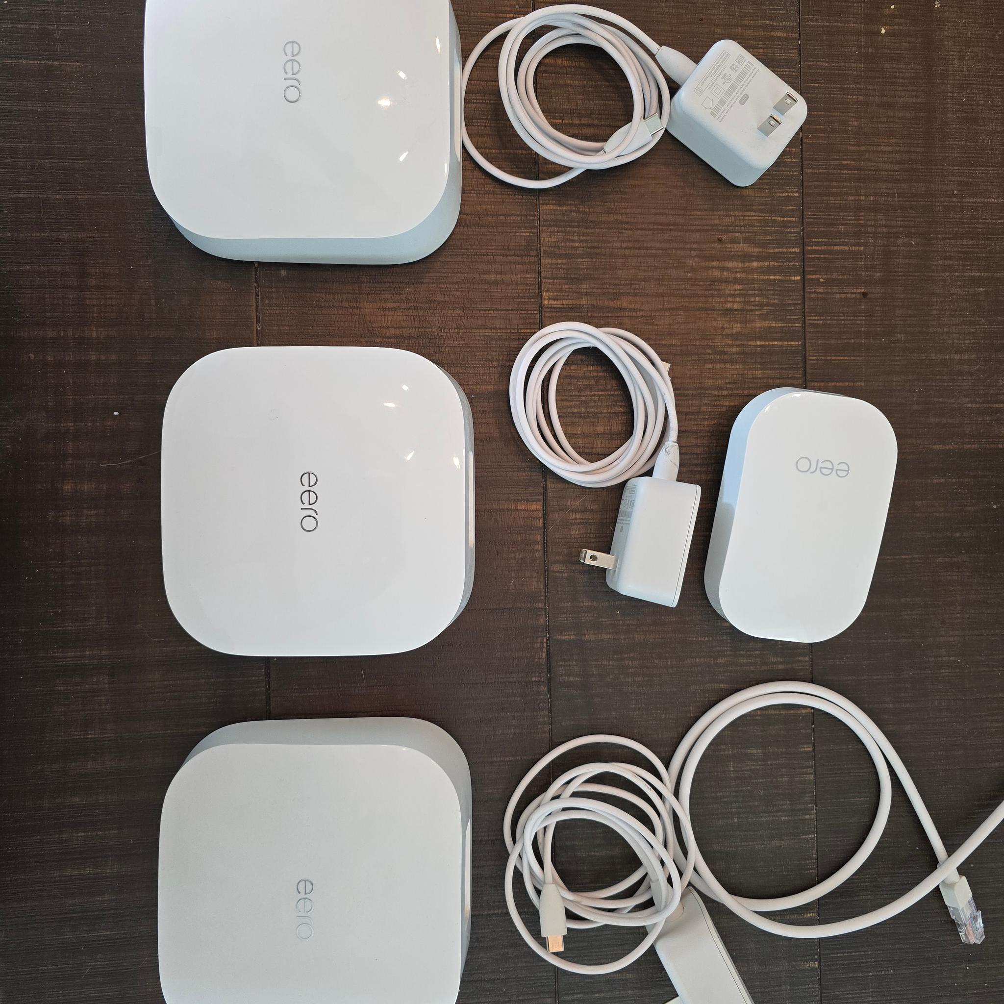 Eero 6 Pro 3 Pack + Eero Beacon Extender