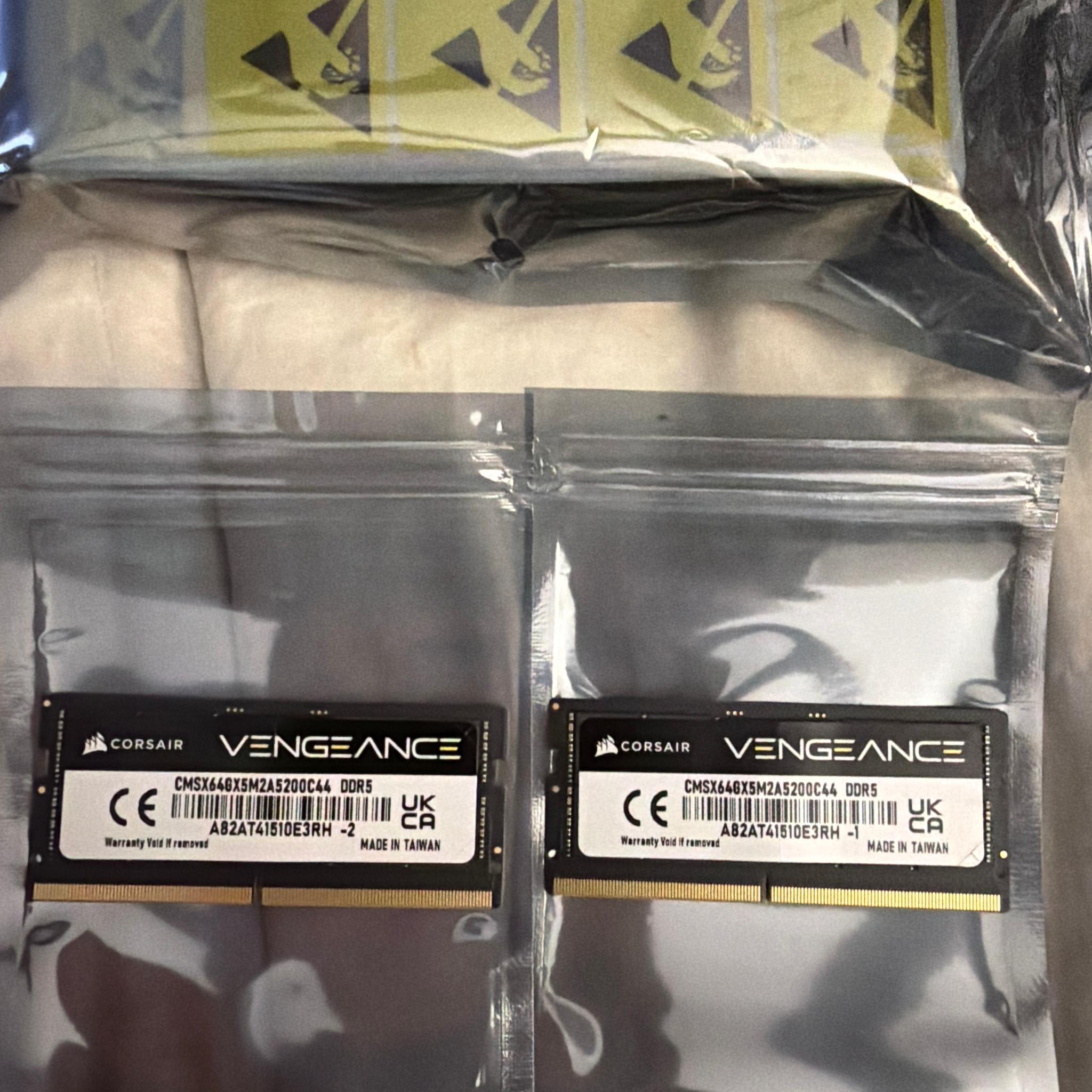 NEW Corsair Vengeance DDR5 64GB (2x32GB) 5200MHz Memory Kit