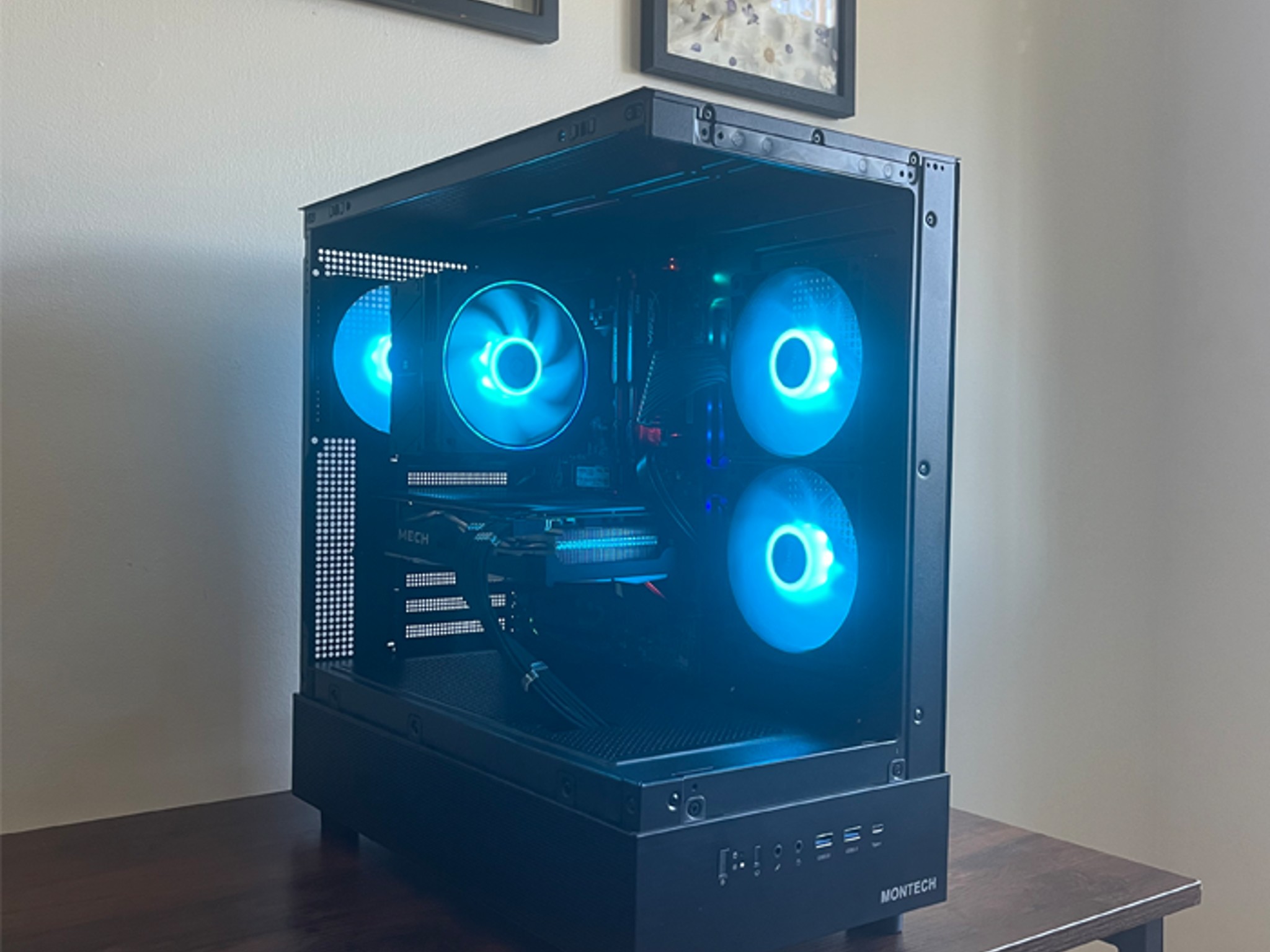 Obsidian Core - 6700XT - I7 8700k - 32GB - 512GB SSD