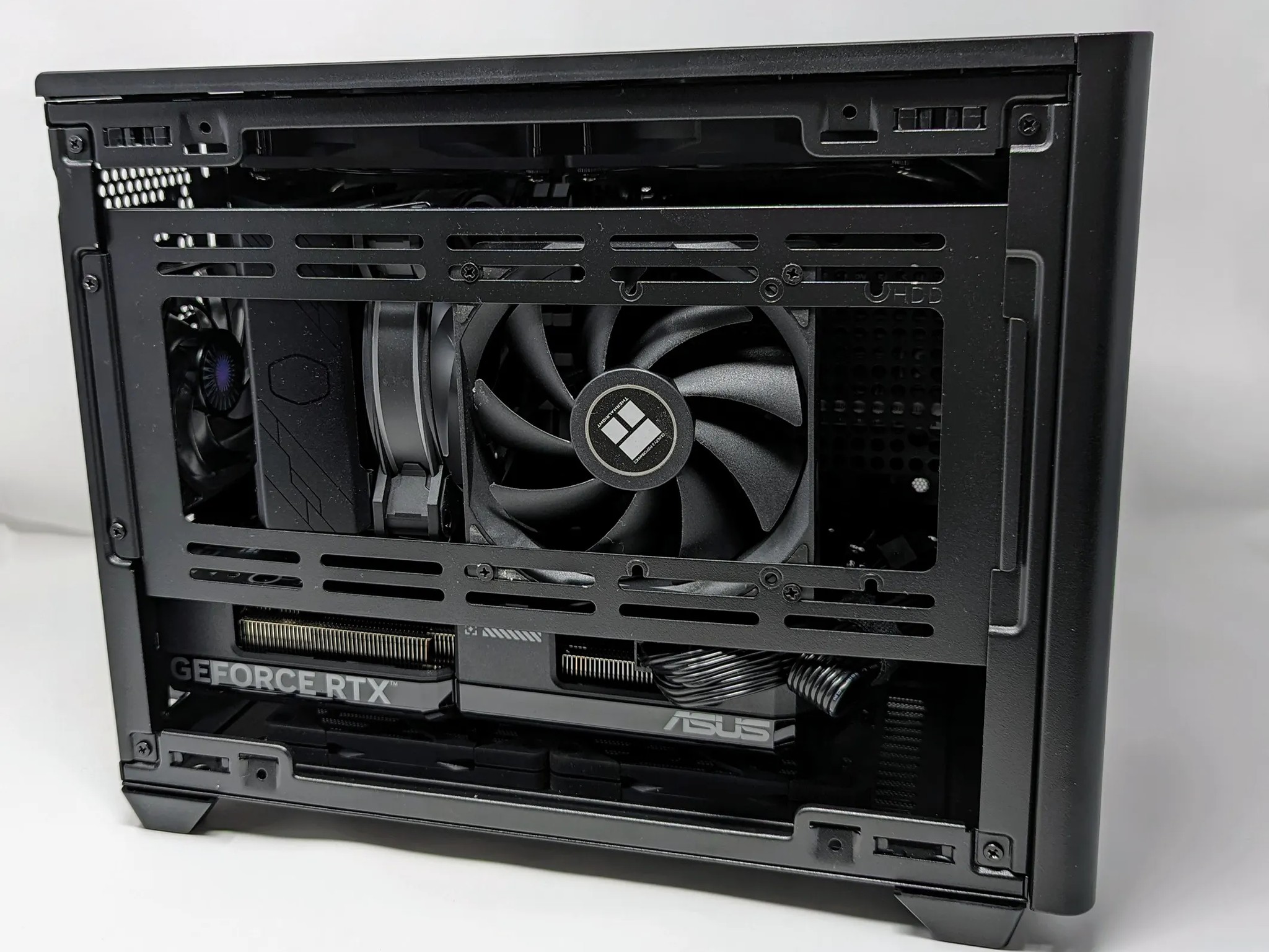 Minimalist Power ITX | RTX 4070 | Intel i5-12600K | 32gb RAM | 4TB Gen 4 NVMe SSD