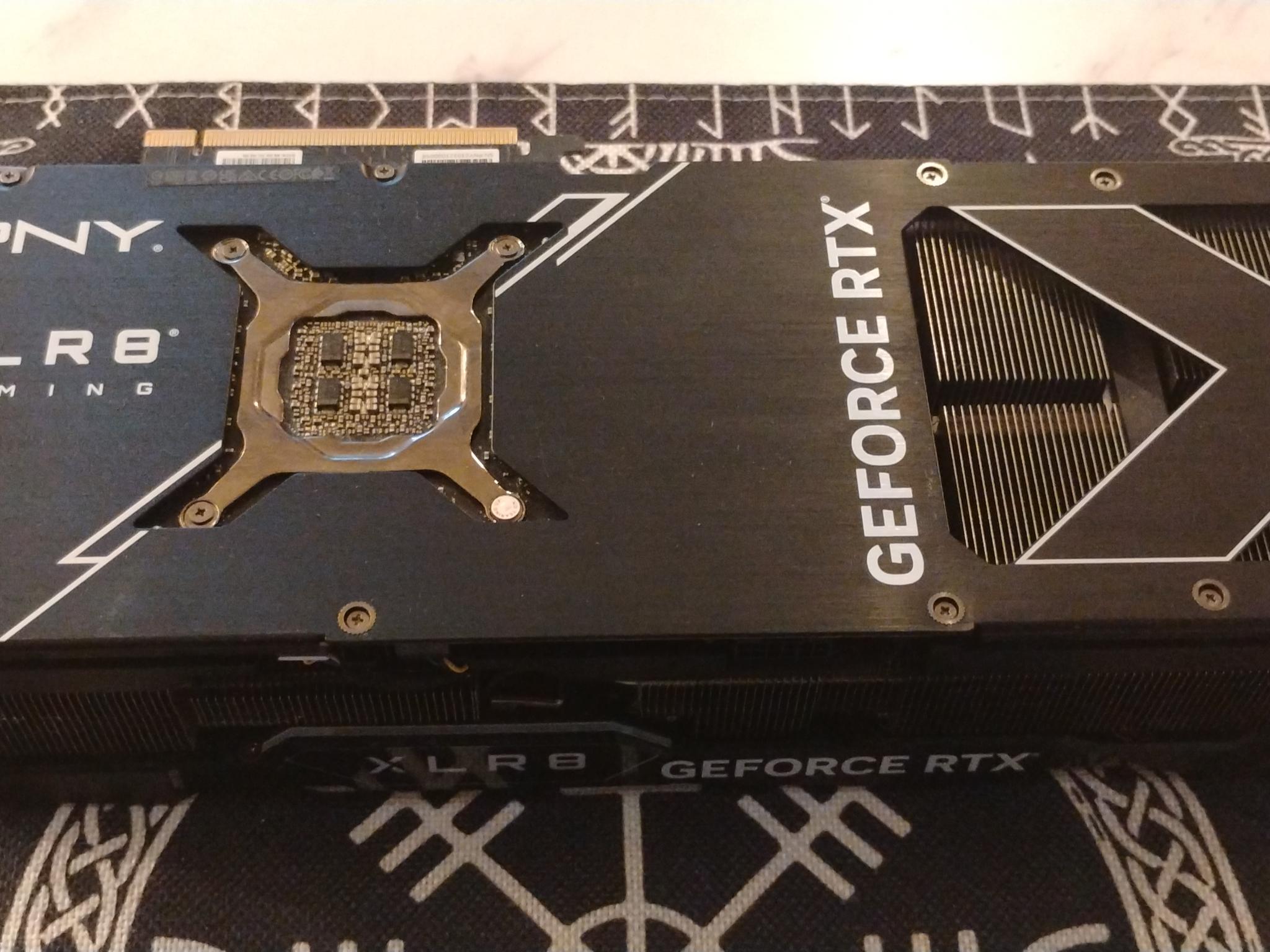 PNY XLR8 Gaming VERTO EPIC-X RGB GeForce RTX 4090 - Image 3