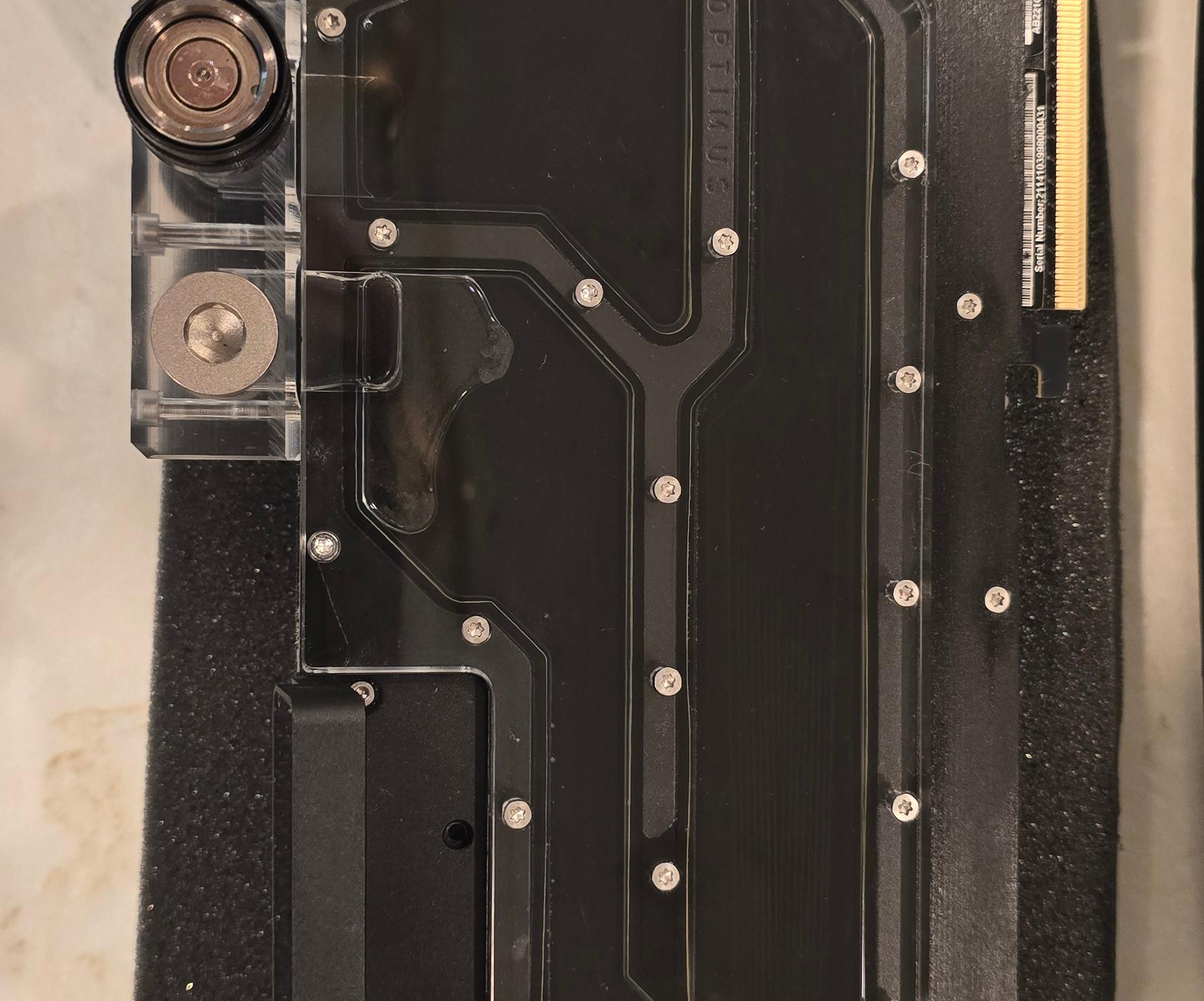 EVGA GeForce RTX 3090 K|NGP|N HYBRID GAMING - Image 2