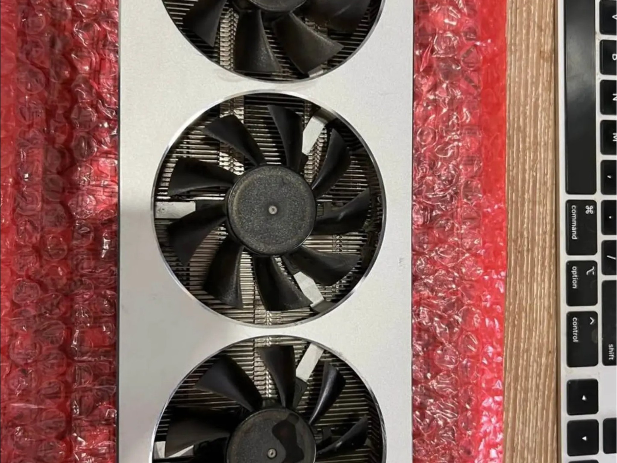XFX Radeon Vega vii