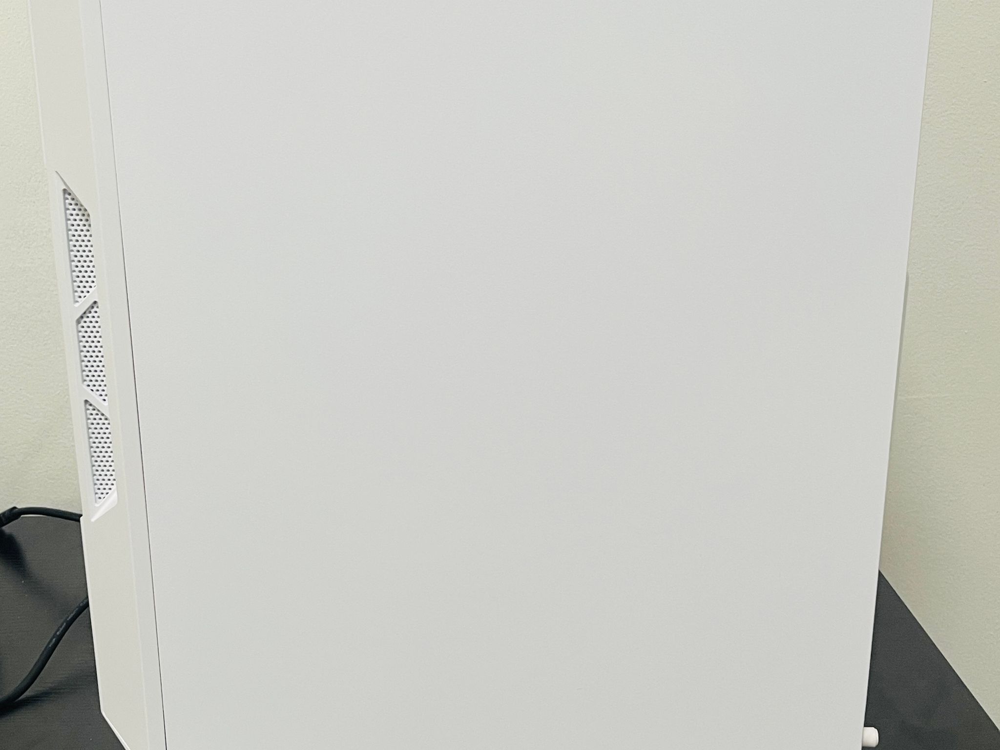 RTX 3070 8GB | Ryzen 5 5500 | 32GB DDR4 | 500GB NVME M2 SSD | Win11 Pro | WIFI + BT Custom Gaming PC