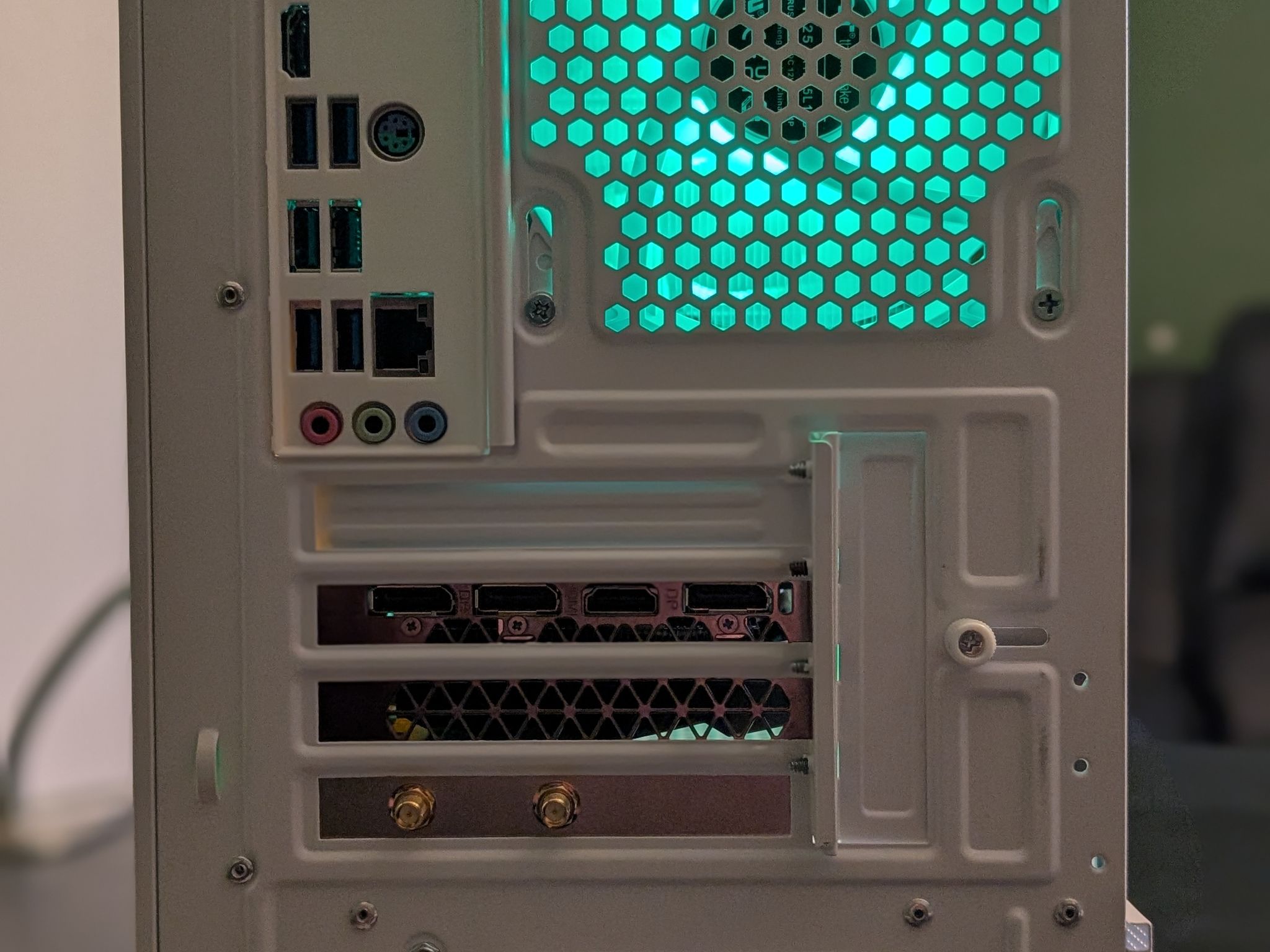 Ryzen 7 2700X | GTX 1660 Ti Gaming PC