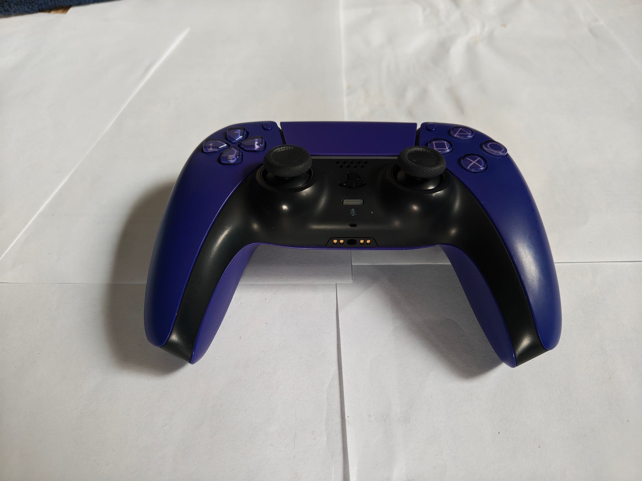 PS5 Dual sense controller.