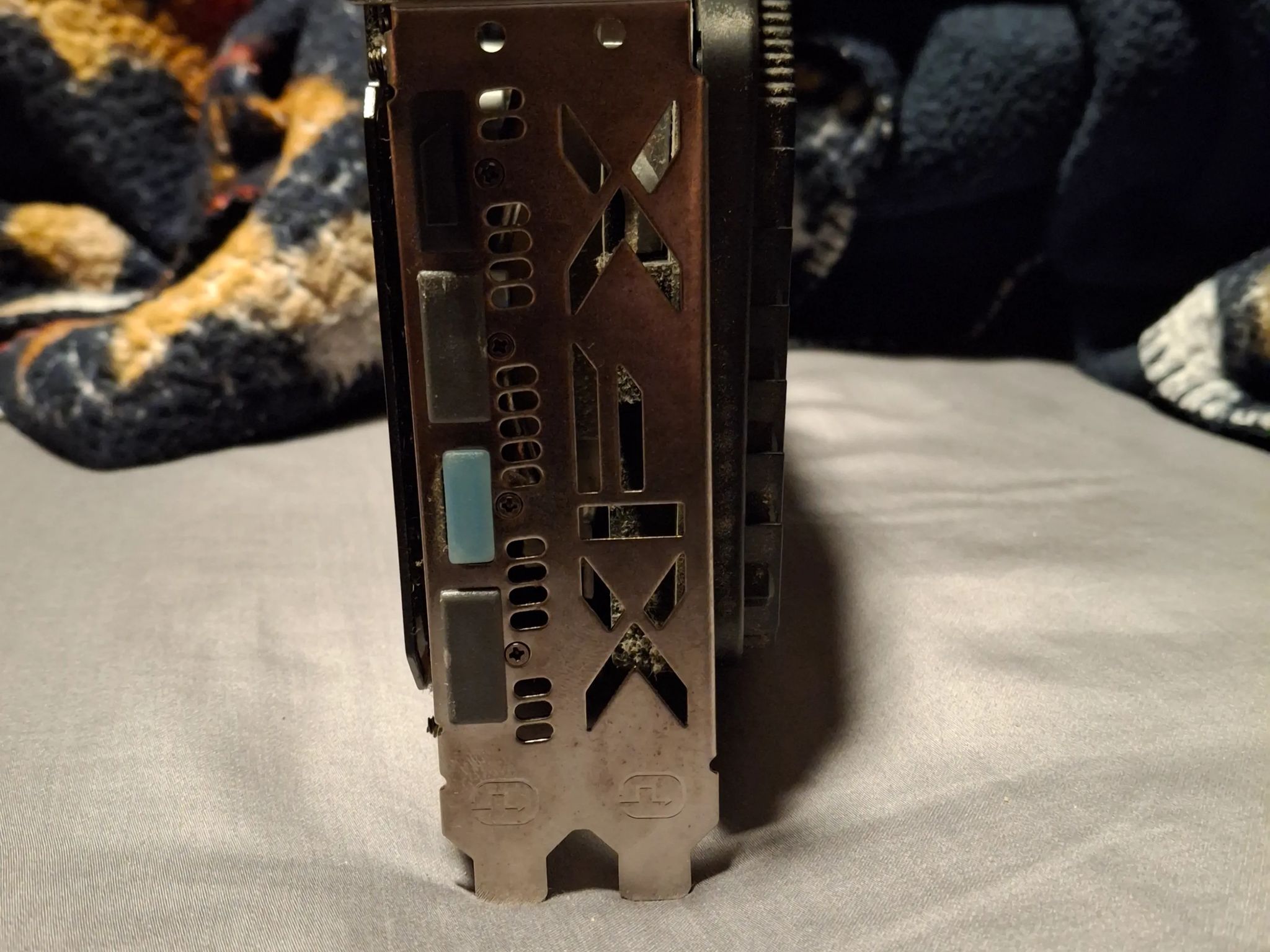 XFX RX 5700 XT RAW II