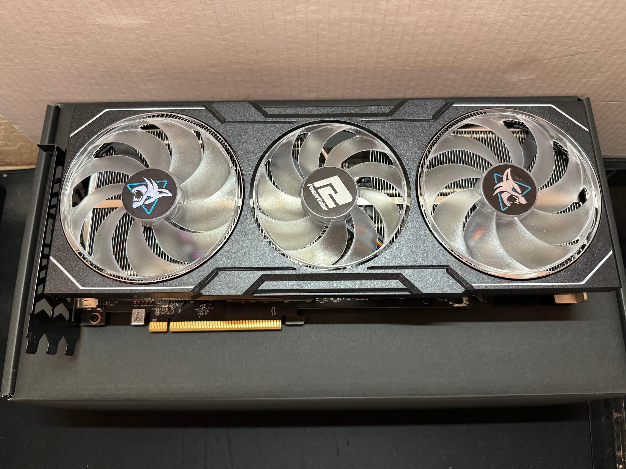 AMD RADEON RX 7900 XT Graphics Card 20GB Powercolor Hellhound