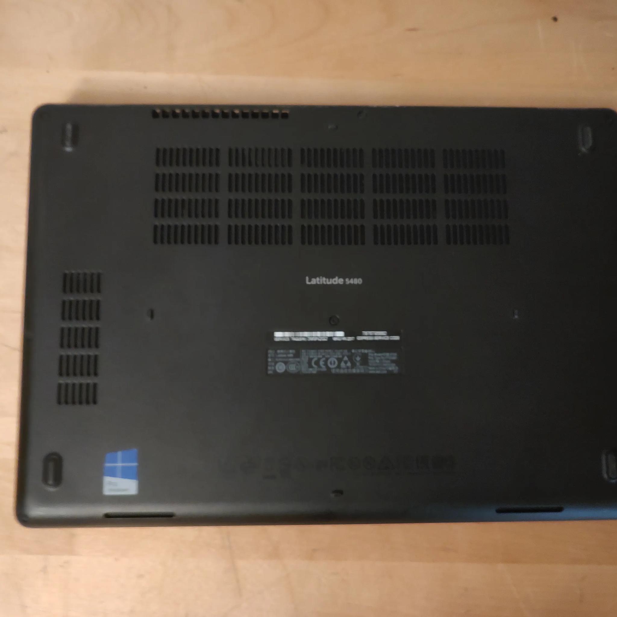 Dell Latitude 5480 14in Thin and Light Laptop - i5 7200u, 12GB DDR4, 500GB SSD