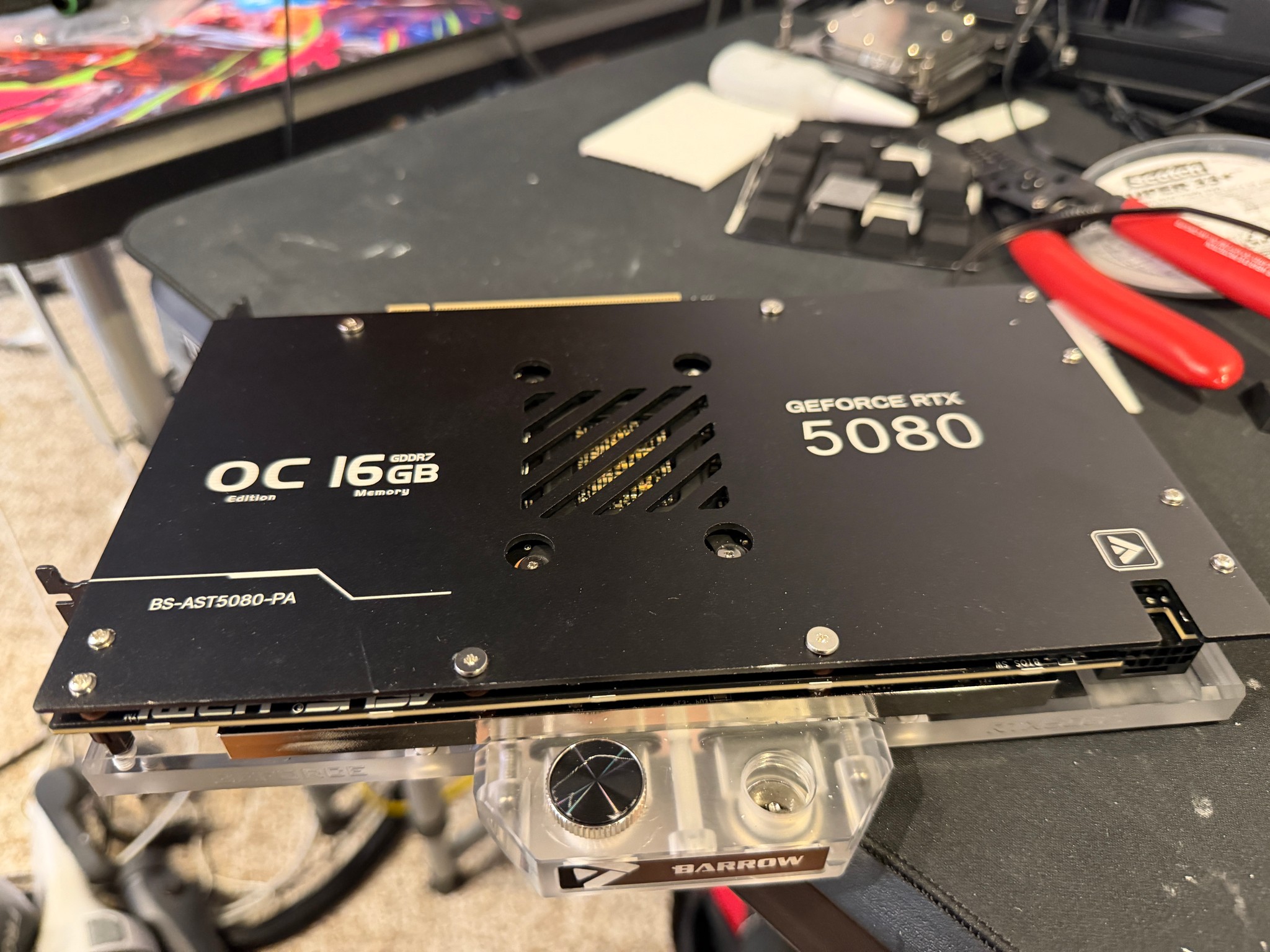 ASUS TUF Gaming GeForce RTX 5080 OC Edition waterblocked