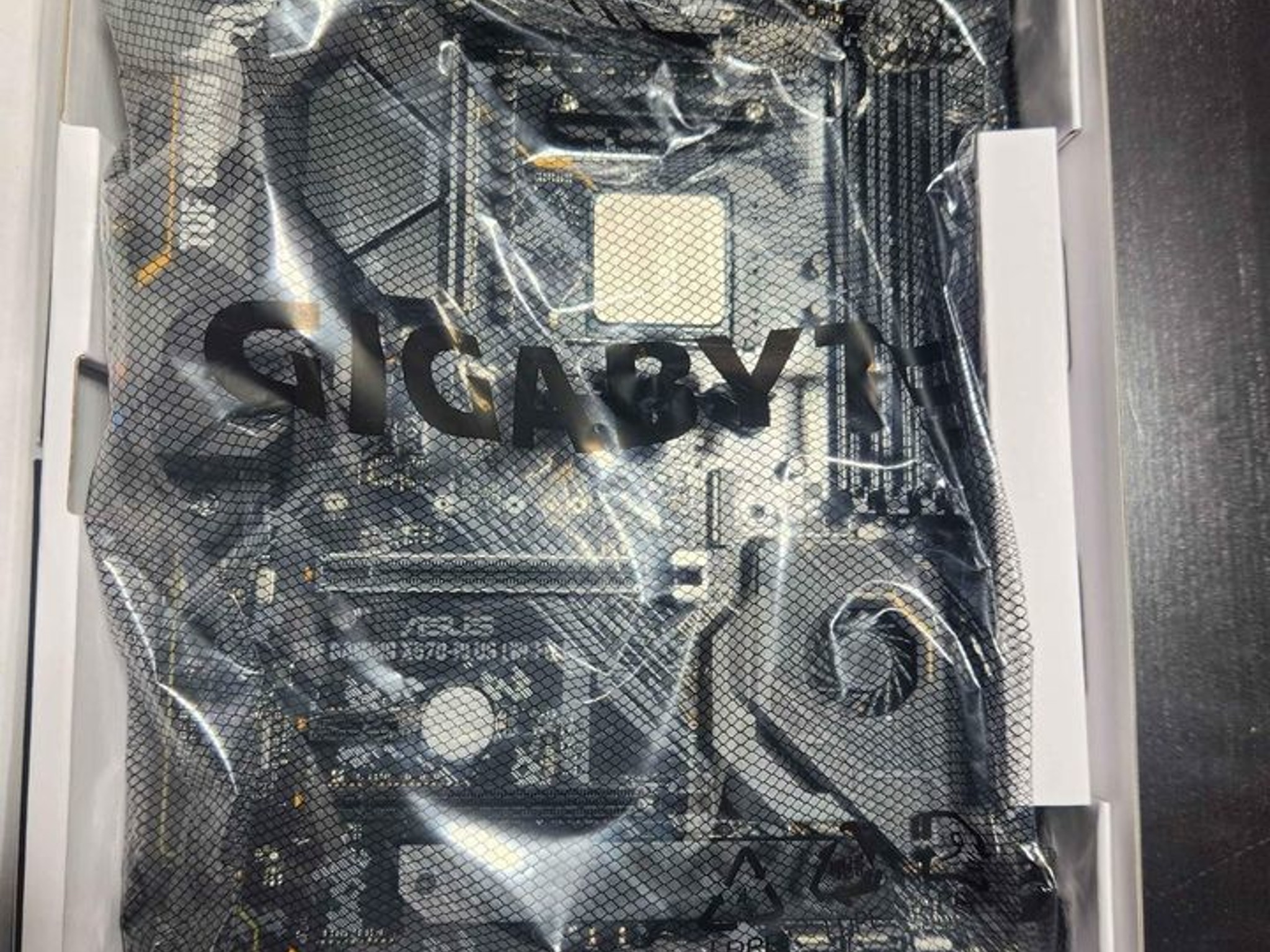 Mother board /CPU/ COMBO great condition. Ryzen 7 5800x/Mobo Asus X570-Plus wifi