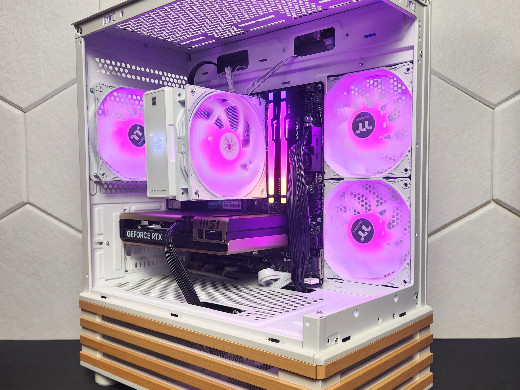 RTX 5060 | Ryzen 5 7500X3D | 16GB DDR5 | 1TB SSD | WIFI+BT