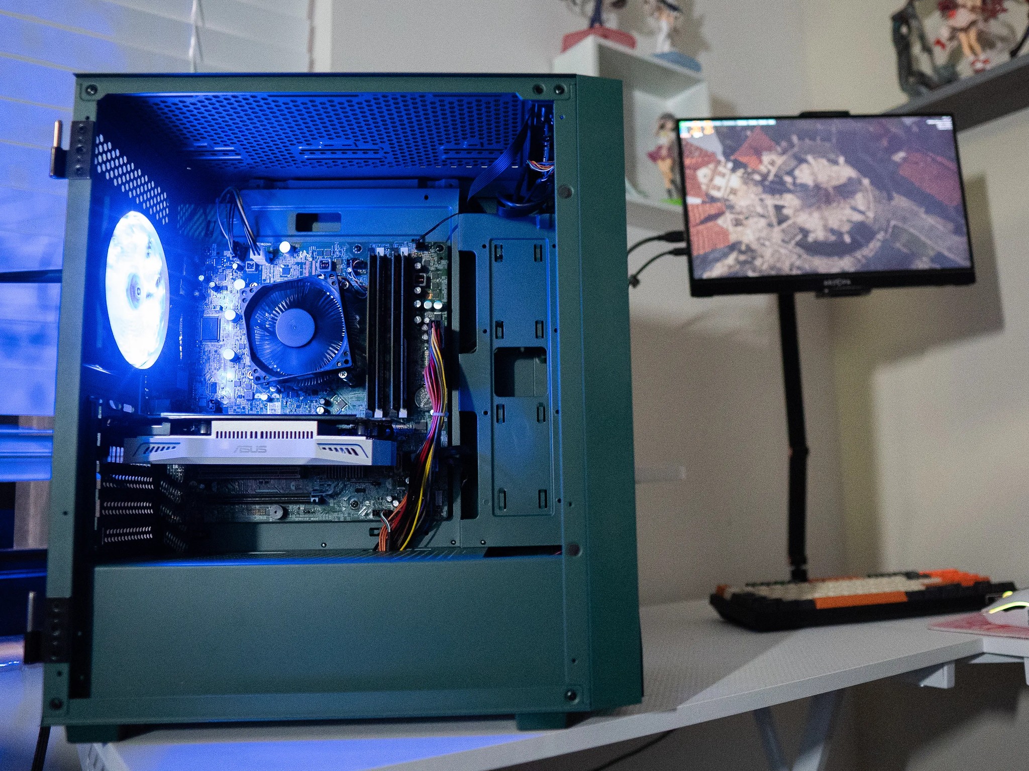 ⚫❄️ | NVIDIA GTX 950 | INTEL i5 2400 | 10GB DDR3 RAM | 240GB SSD + 80GB HDD | Arctic Blizzard