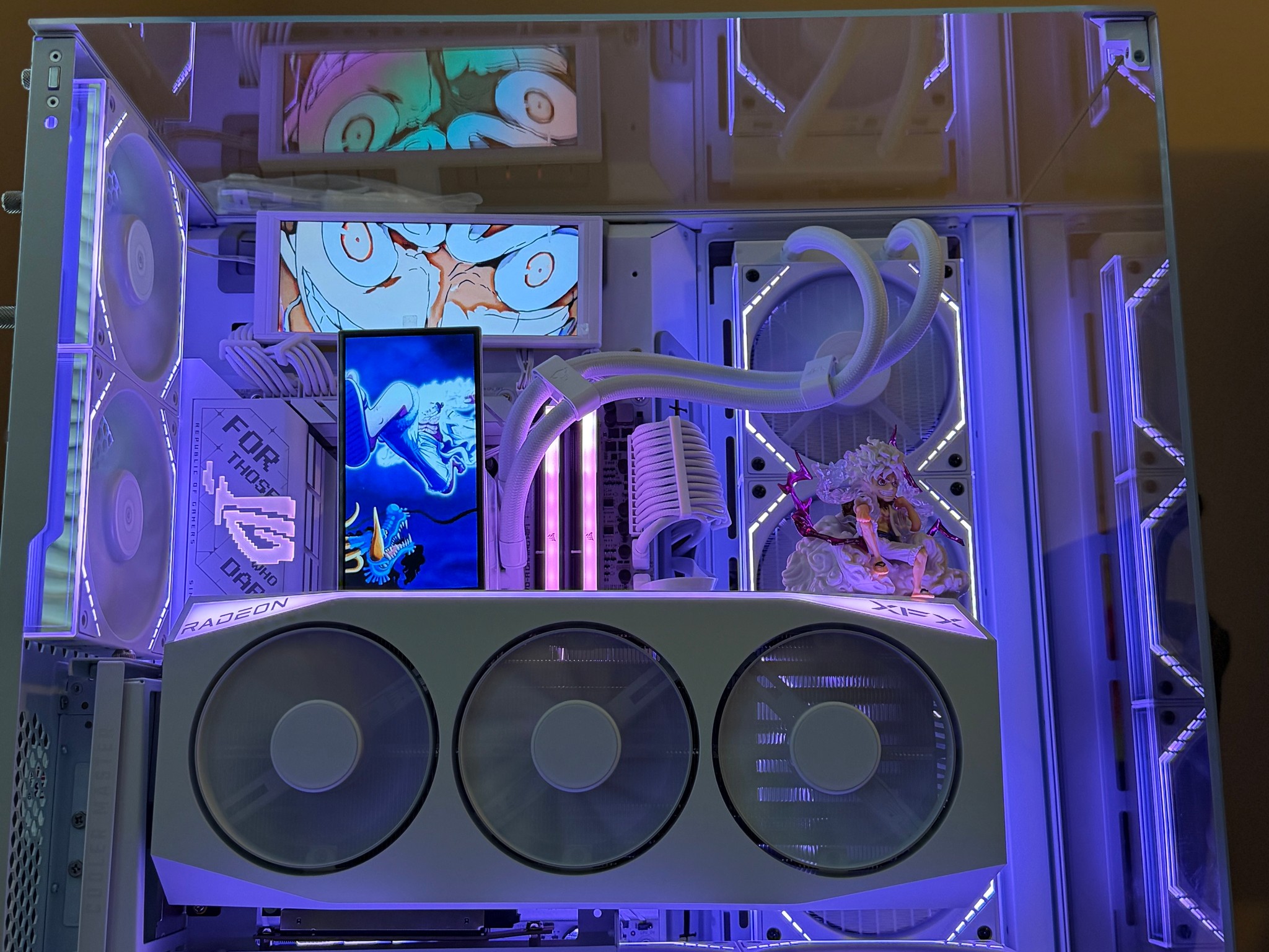 🔥 Luffy Gear 5 White 4K Gaming PC – 9800X3D + RX 9070 XT 🔥