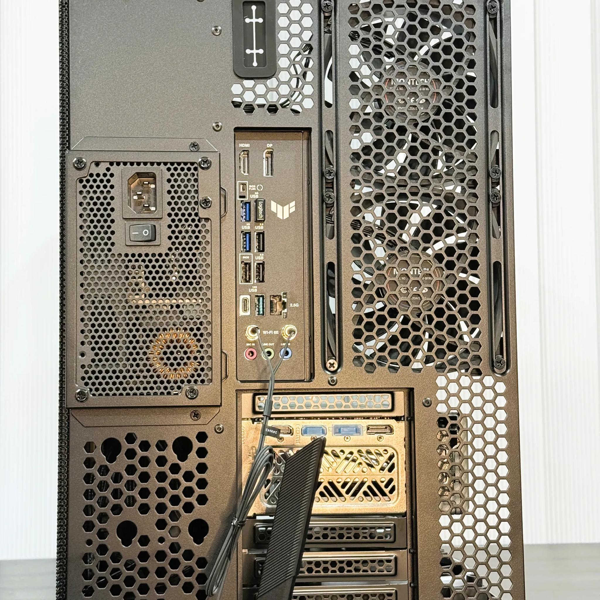 NITRO+ | Ryzen 7 9800X3D | RX 9070 XT | 32GB DDR5 | 2TB SSD | 850w Gold