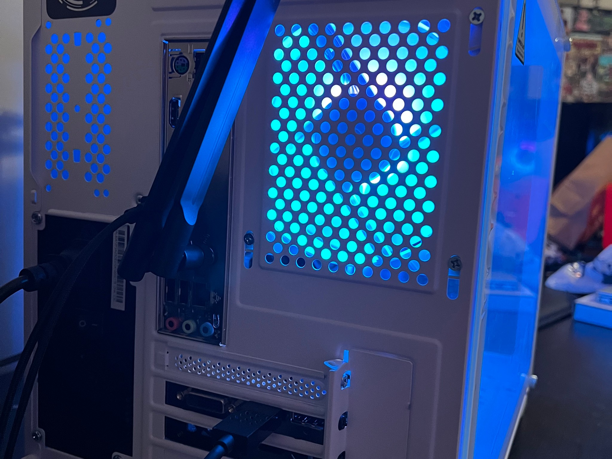 Mid-Range Gaming PC GTX 1660Super / Ryzen 5 3600