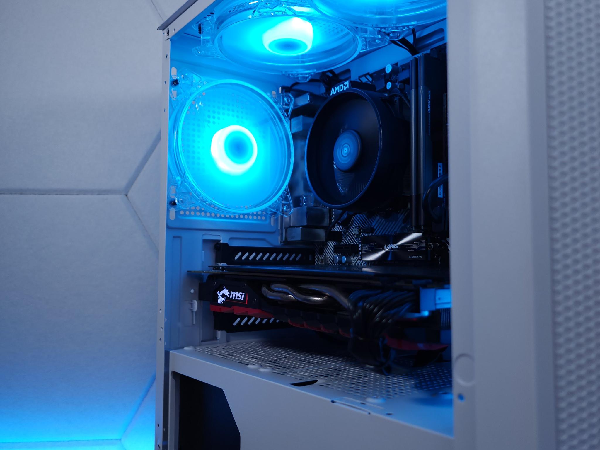 💙🤍GTX 1080 // Ryzen 5 1600 // 16GB 3200MHz // 1TB NVMe Gen 3