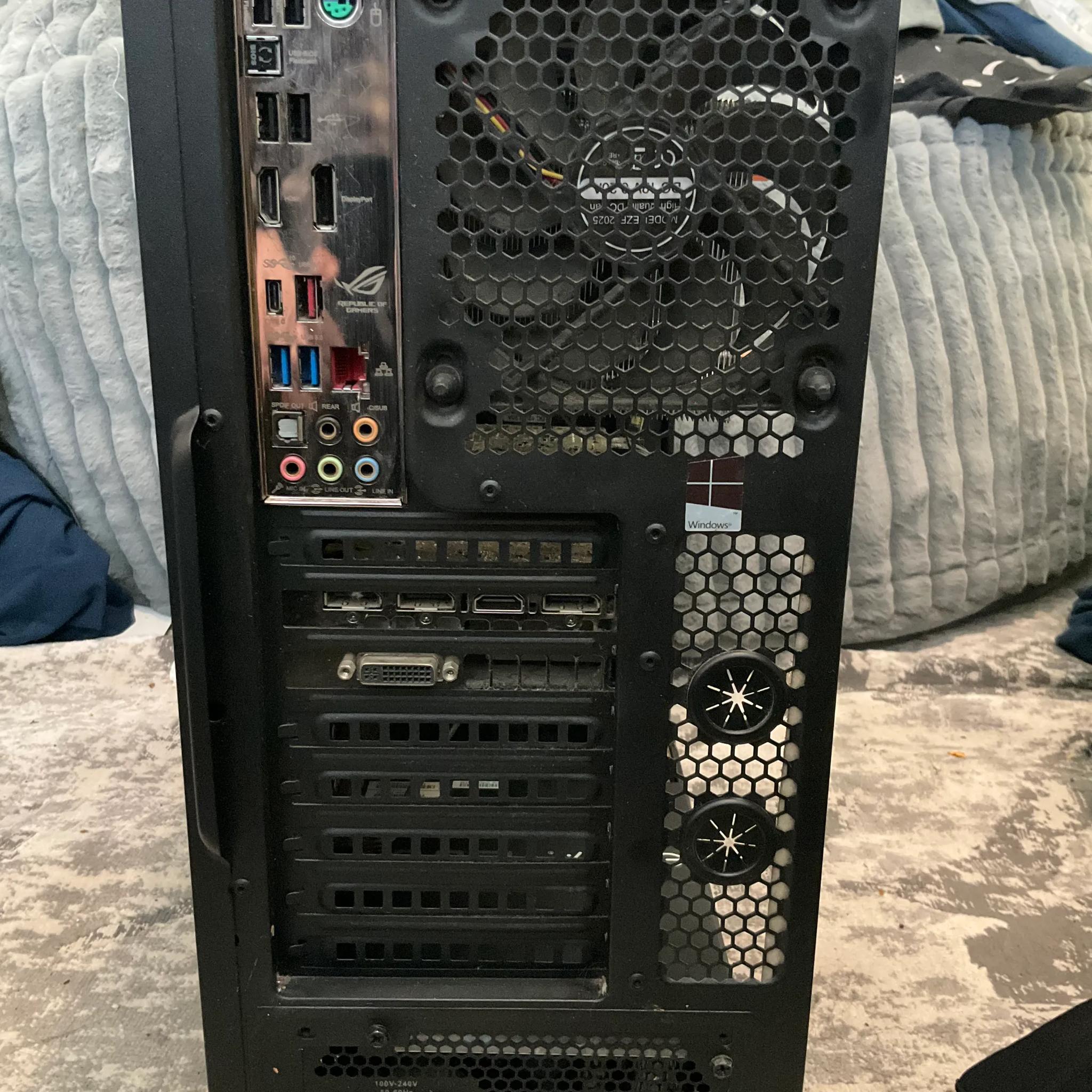 2016 Gaming PC! Asus ROG MAXIMUS VIII HERO | i5 6500 | EVGA GeForce GTX 980| EVGA GQ 750W Gold |