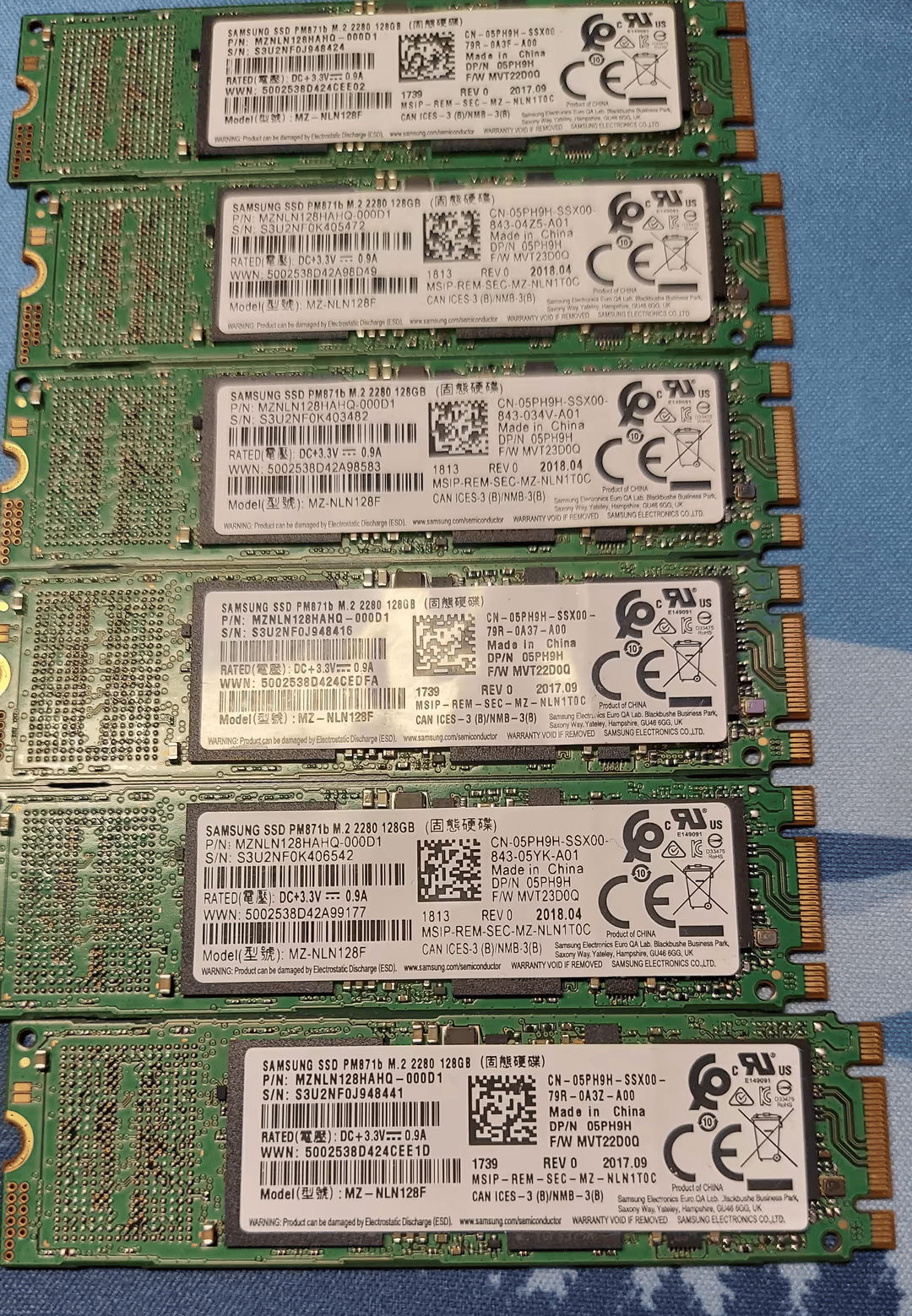 6x 128GB SSD M.2 SATA - SAMSUNG