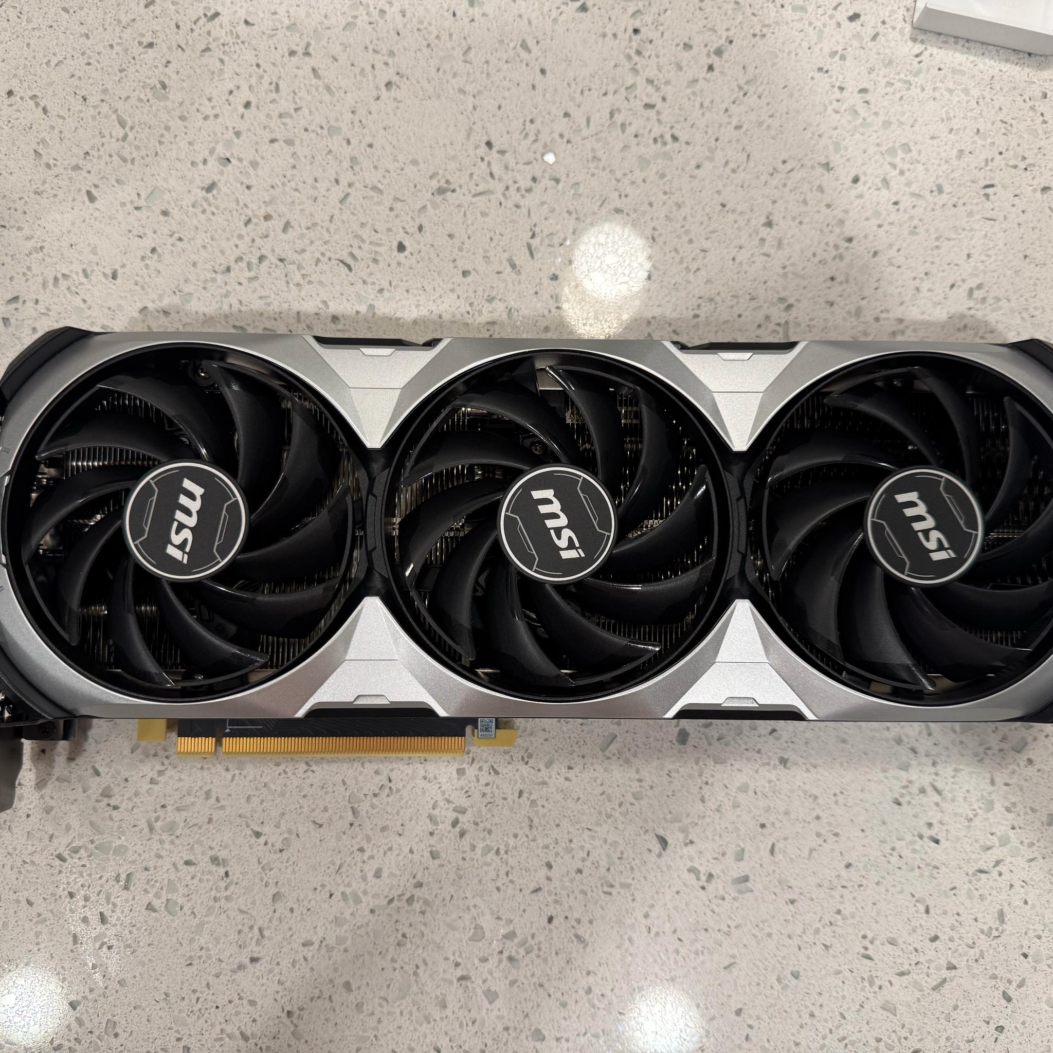 MSI VENTUS 3X OC GeForce RTX 4070 SUPER