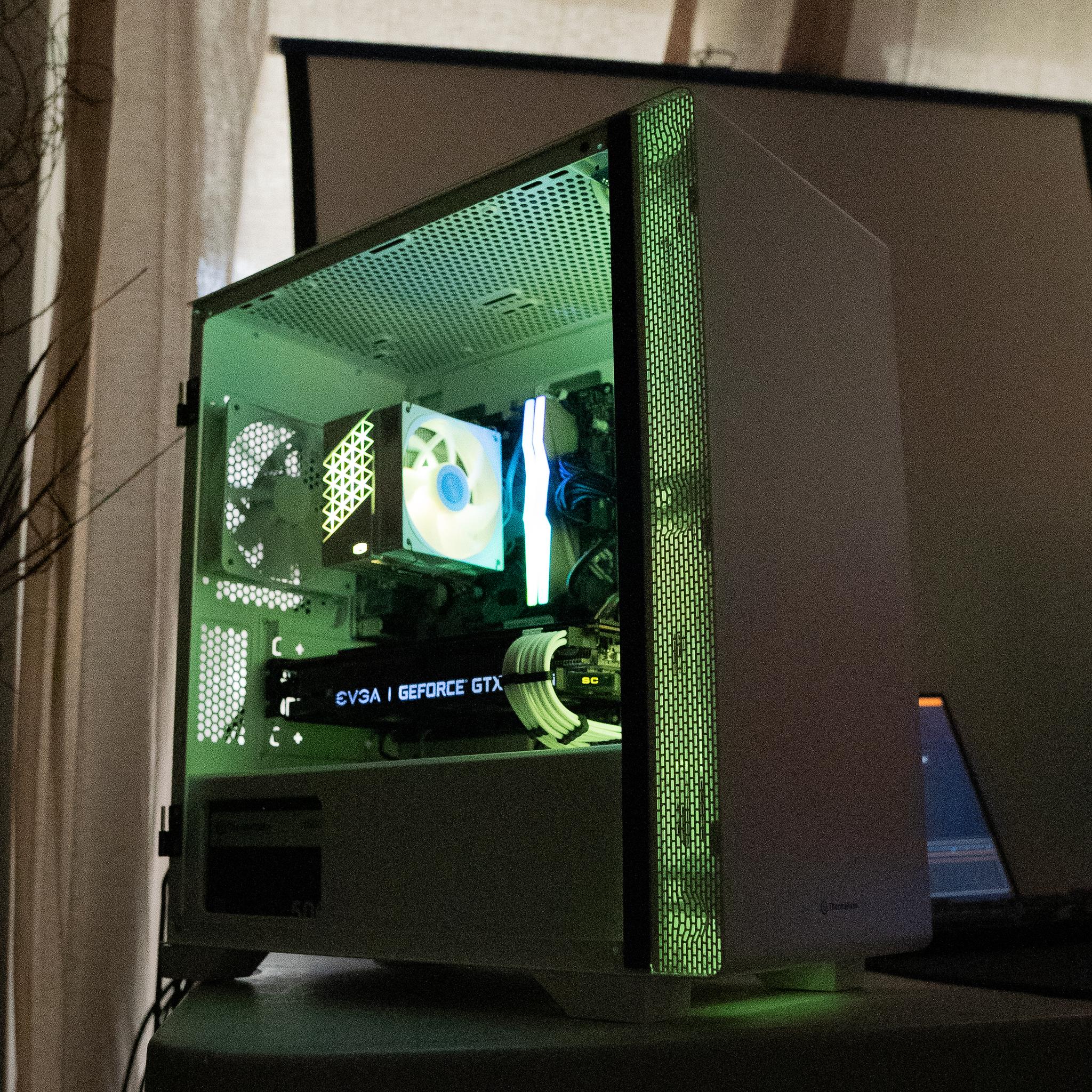 🌪️🟣 | EVGA GTX 1080Ti 11GB | RYZEN 7 3700X | 16GB DDR4 RAM | 1TB SSD | Violet Vortex