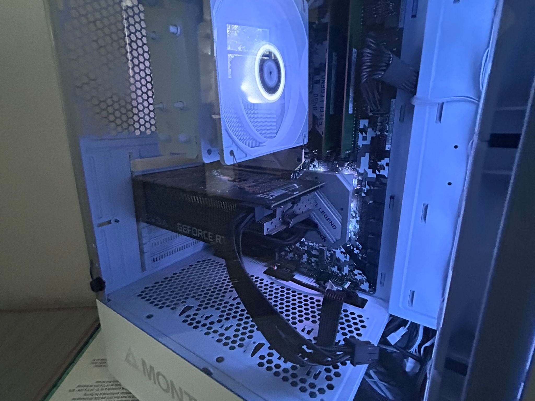 ❄️Snow|| Mid Tier Gaming PC⚔️ RTX 2060 6GB ⚔ Ryzen 2200g⚔️16GB DDR4 ⚔️1TB